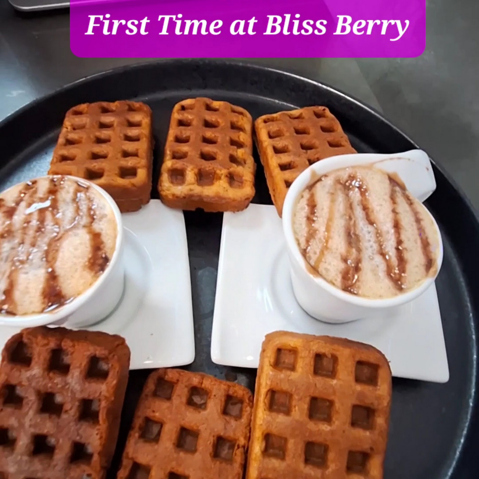 Bliss Berry Ice Cream Boba Smoothies Acai Bowls - Cafe & Dessert Candy Shop - Coffee & Crepes Palatine