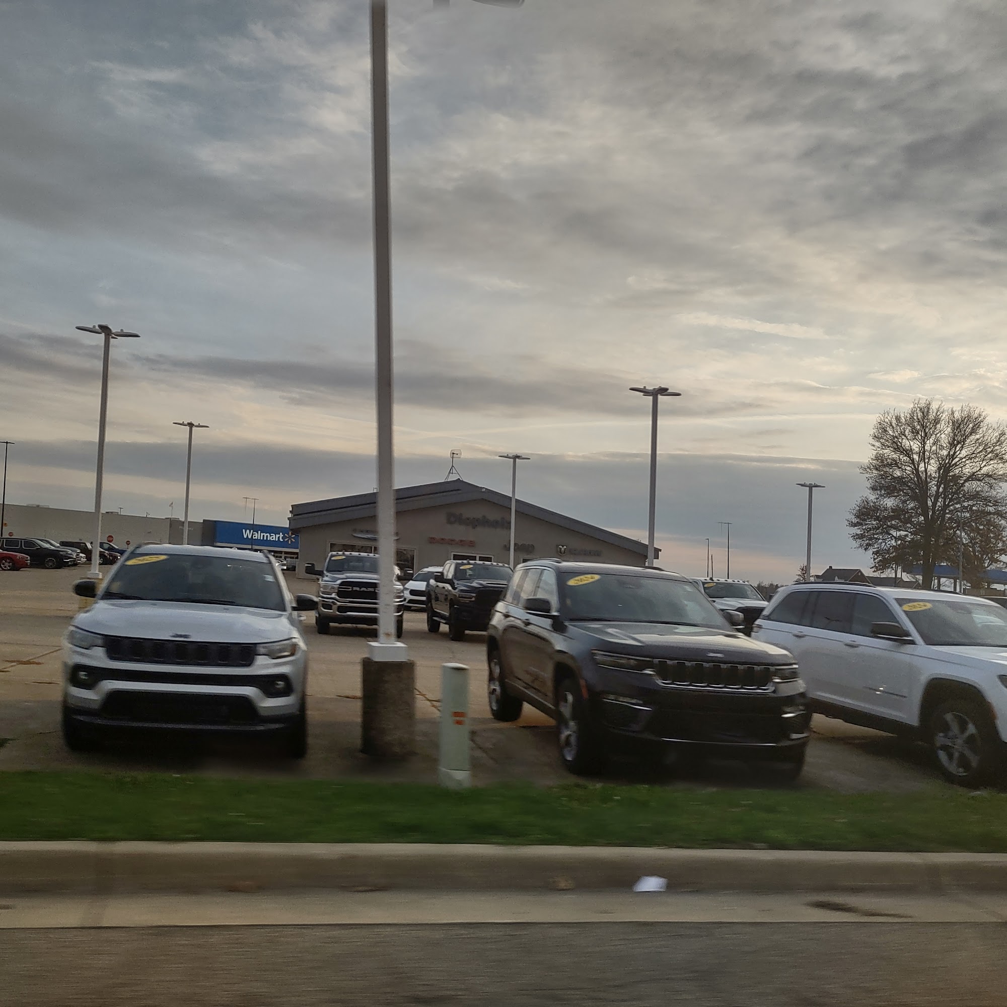 Diepholz Paris Chrysler Dodge Jeep RAM Paris