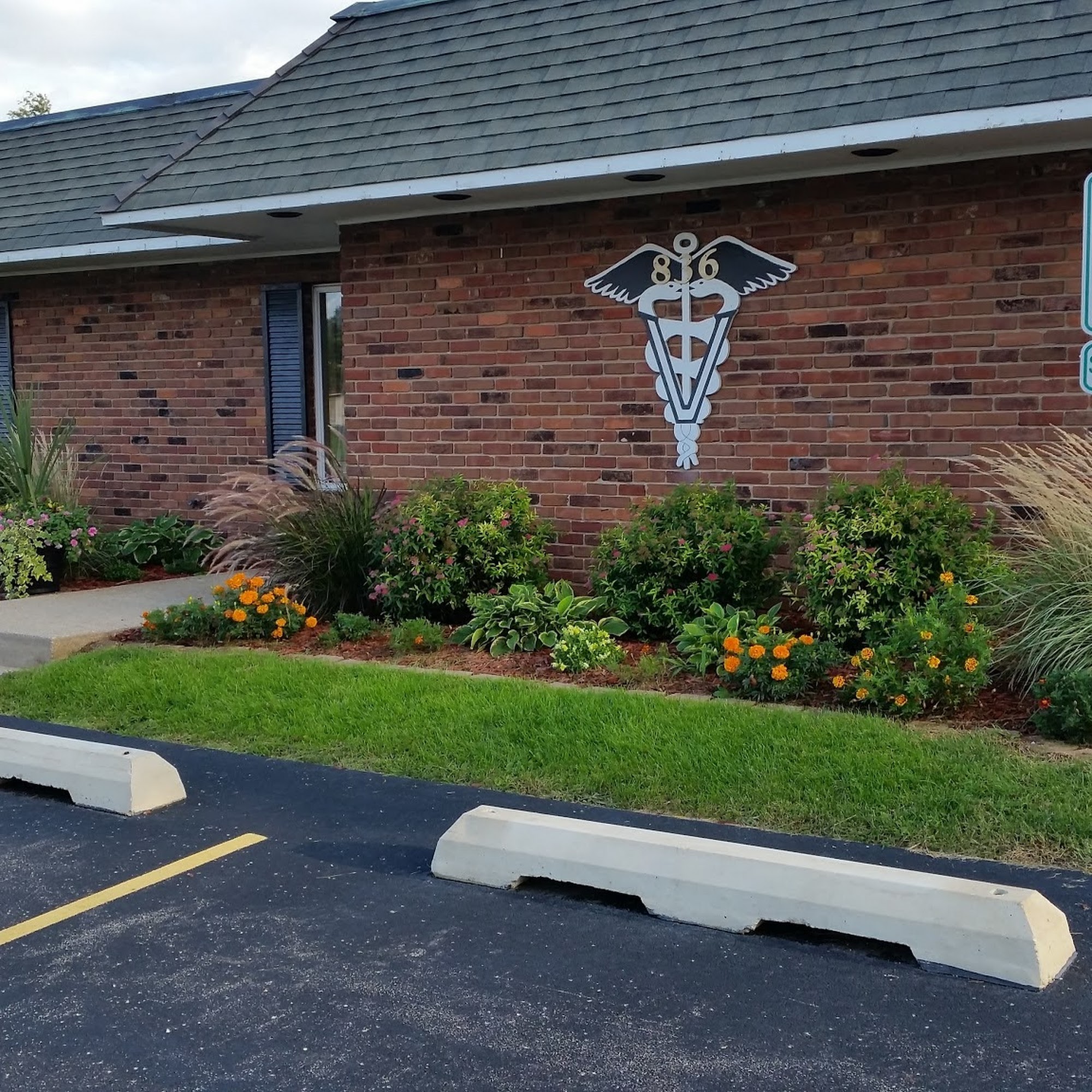 Mt. Hawley Animal Clinic Peoria