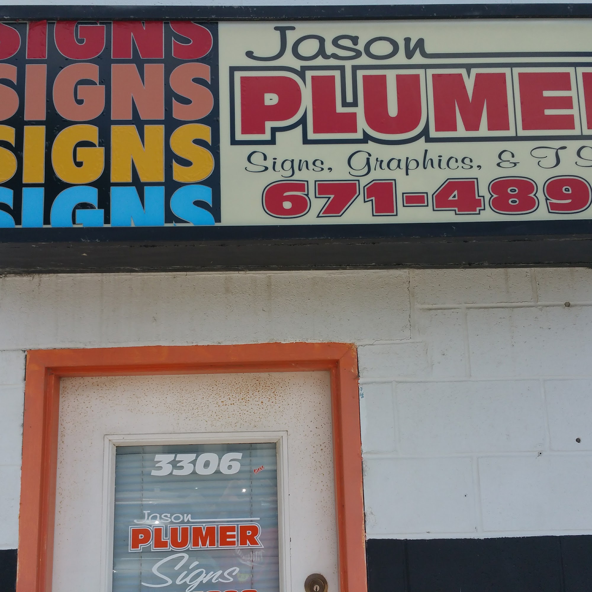 Jason Plumer Signs Peoria