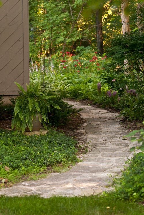 Greenwood Lawn Services