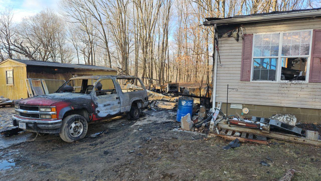 555 Custom Carpentry