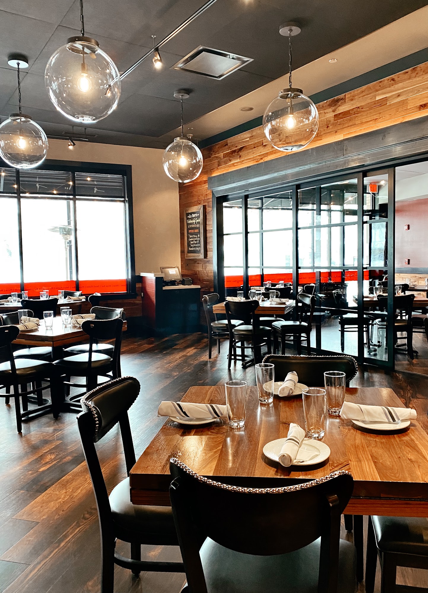 La Barra Riverside Riverside