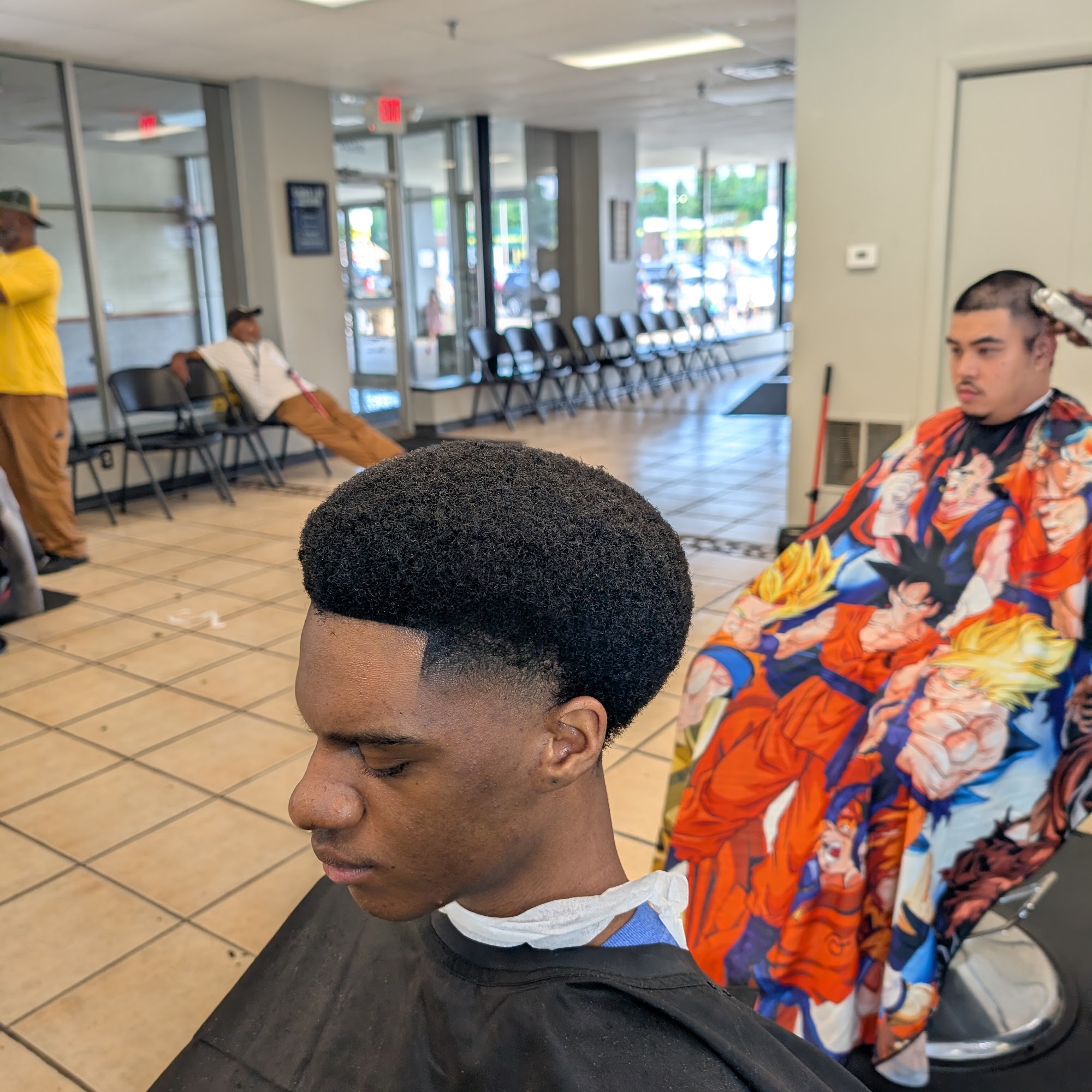 DMONEY@CHBARBERSHOP 3534 E State St, Rockford Illinois 61108