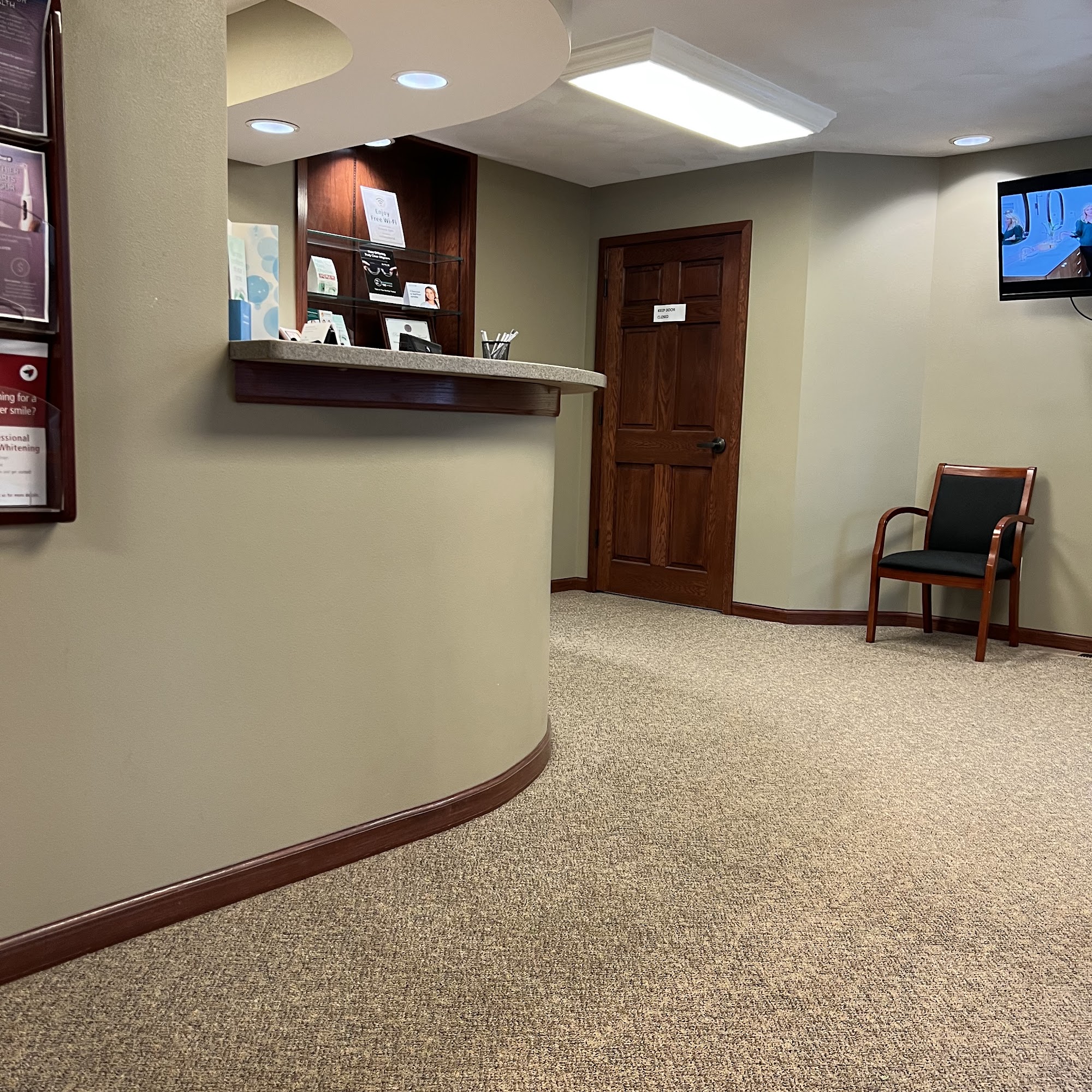 Midwest Dental - Rockford 6066 Strathmoor Dr, Rockford Illinois 61107