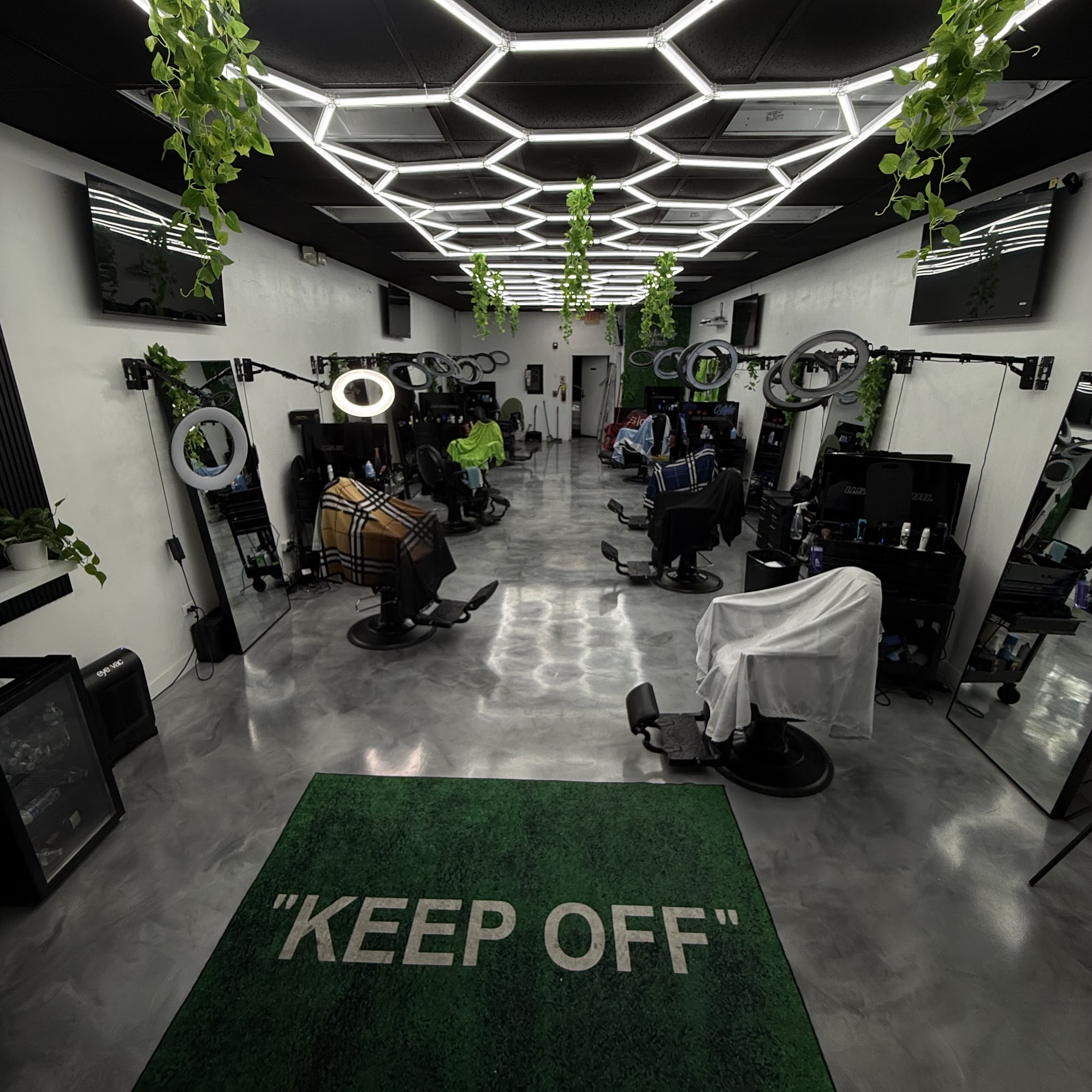 Visions barbershop 37 Normantown Rd, Romeoville Illinois 60446