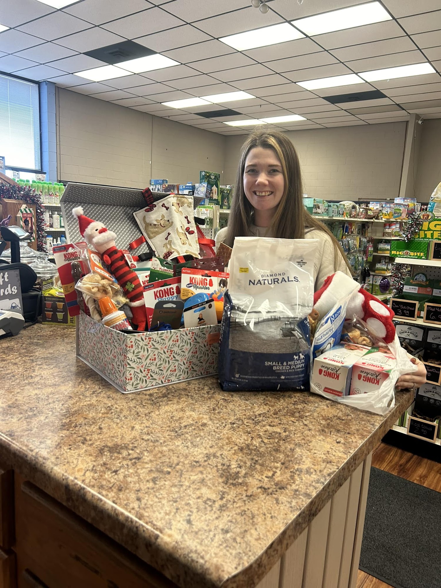 Michelle’s Pet Center Roscoe