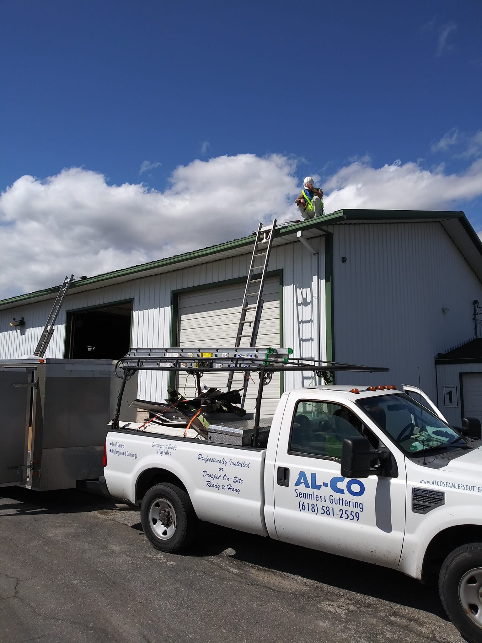 AL-CO Seamless guttering 147 E 4th St, Roxana Illinois 62084