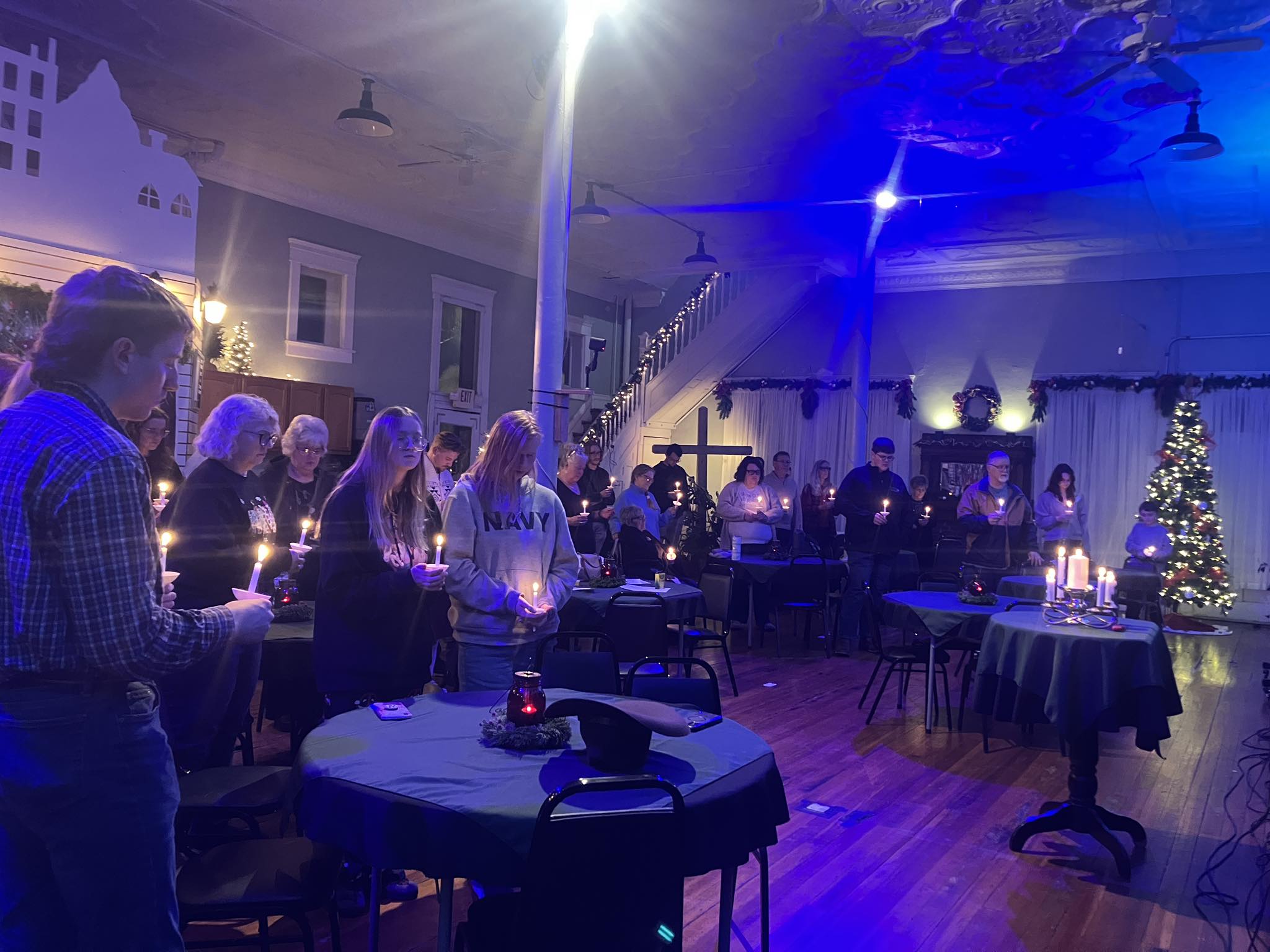 The Table Saint Elmo