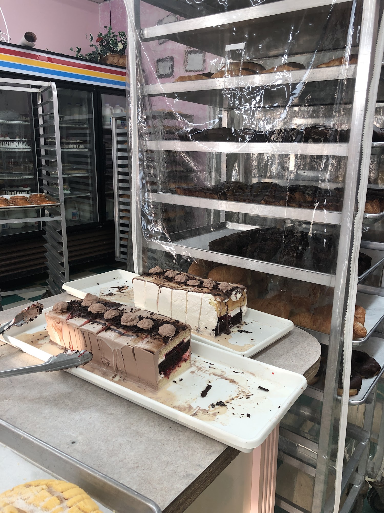 Estrella Bakery Menu