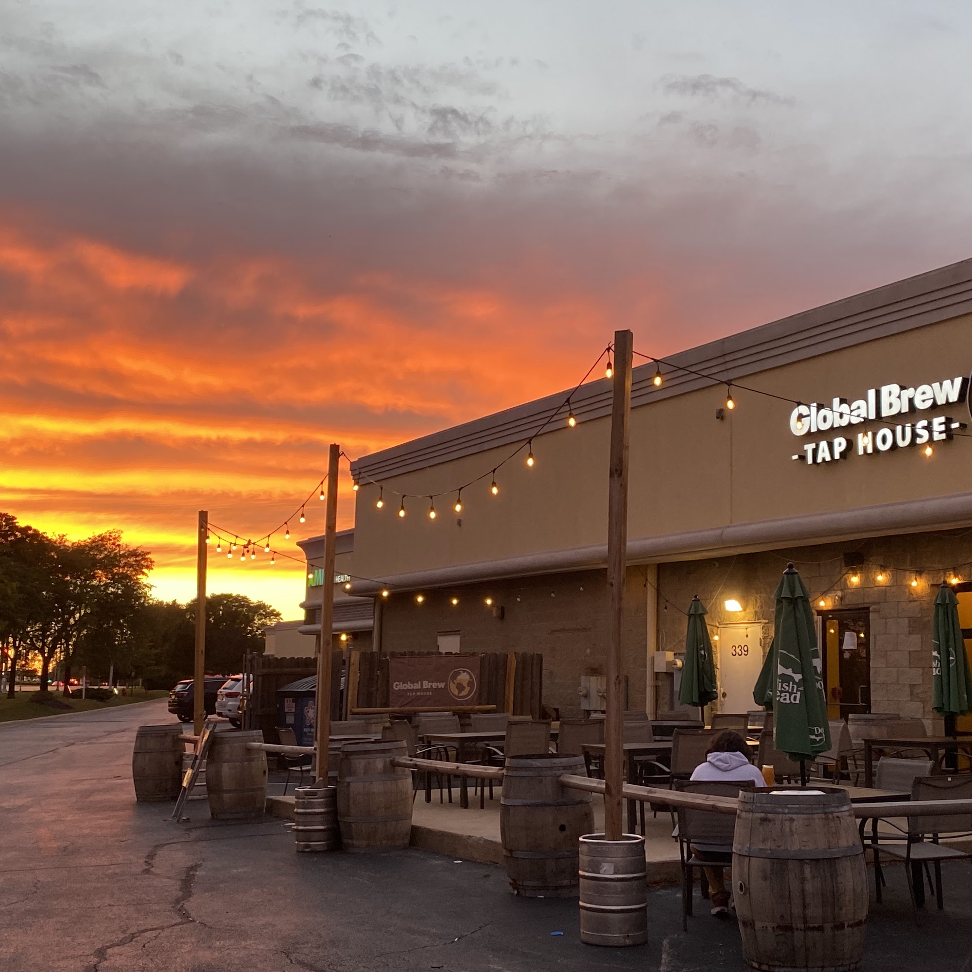 Global Brew Tap House Schaumburg