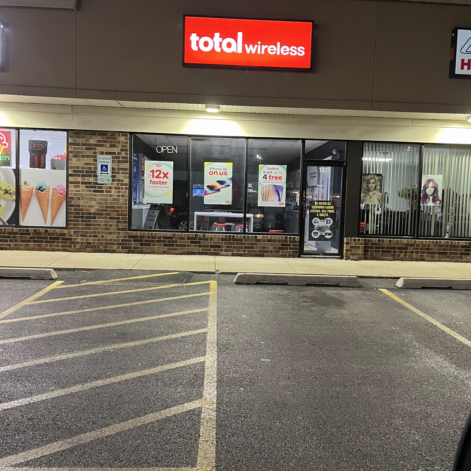 Total Wireless Schaumburg