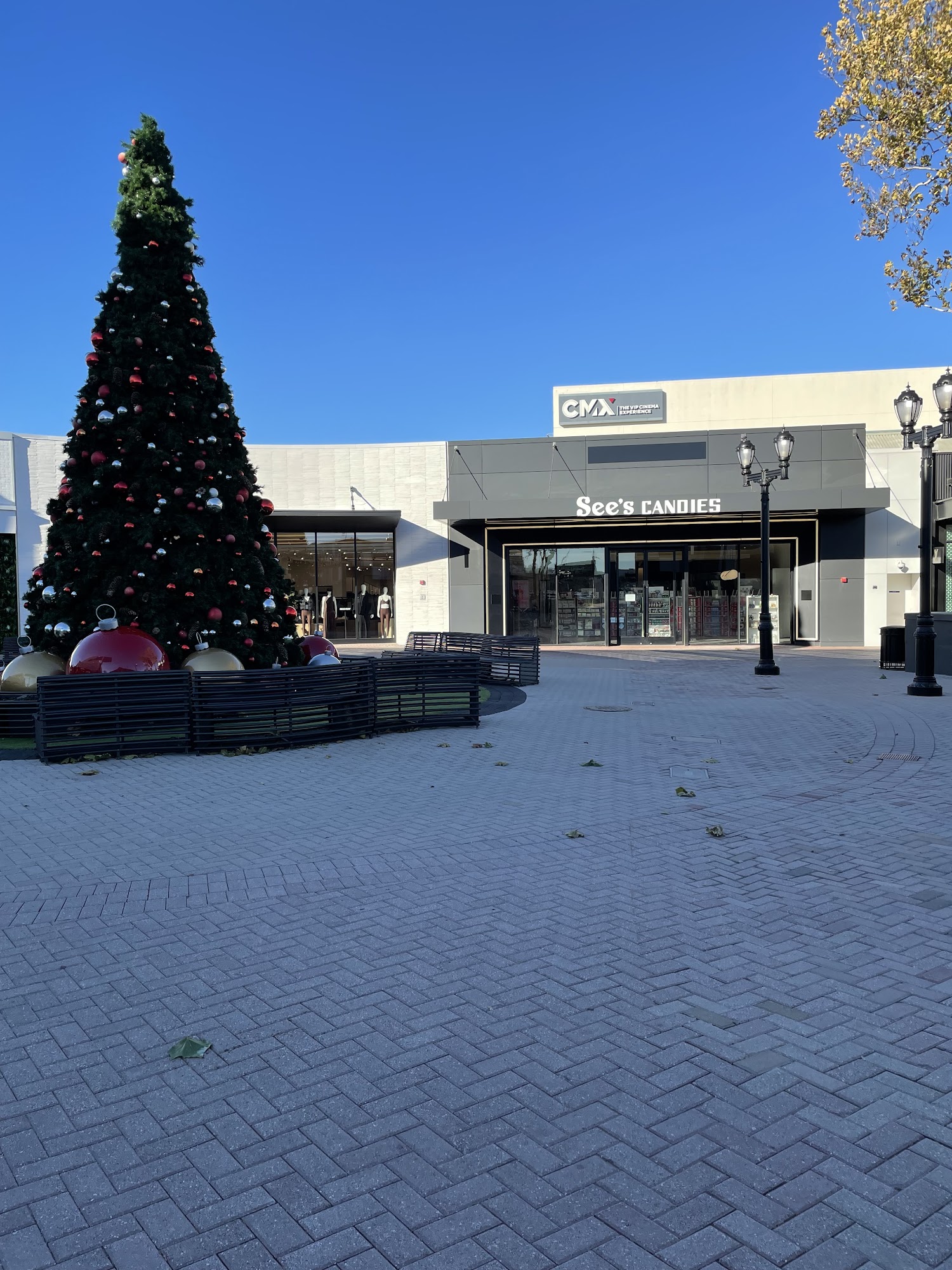 See’s Candies Seasonal Pop Up Shop Skokie