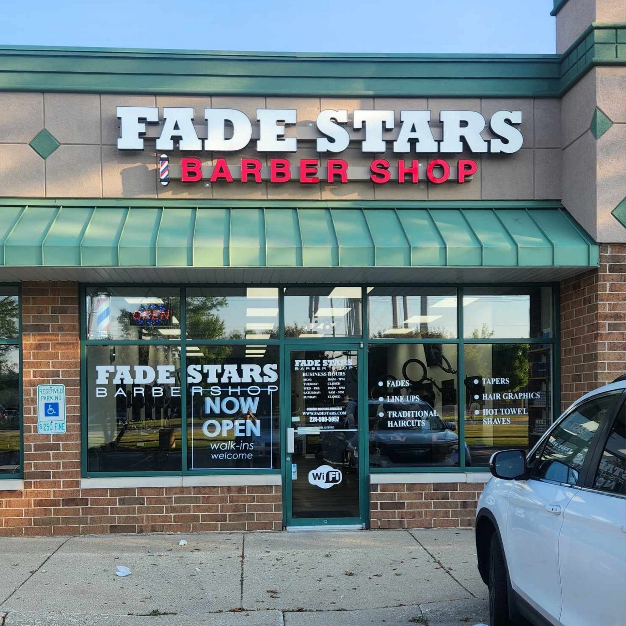 Fade Stars South Elgin 1287 W Spring St, South Elgin Illinois 60177