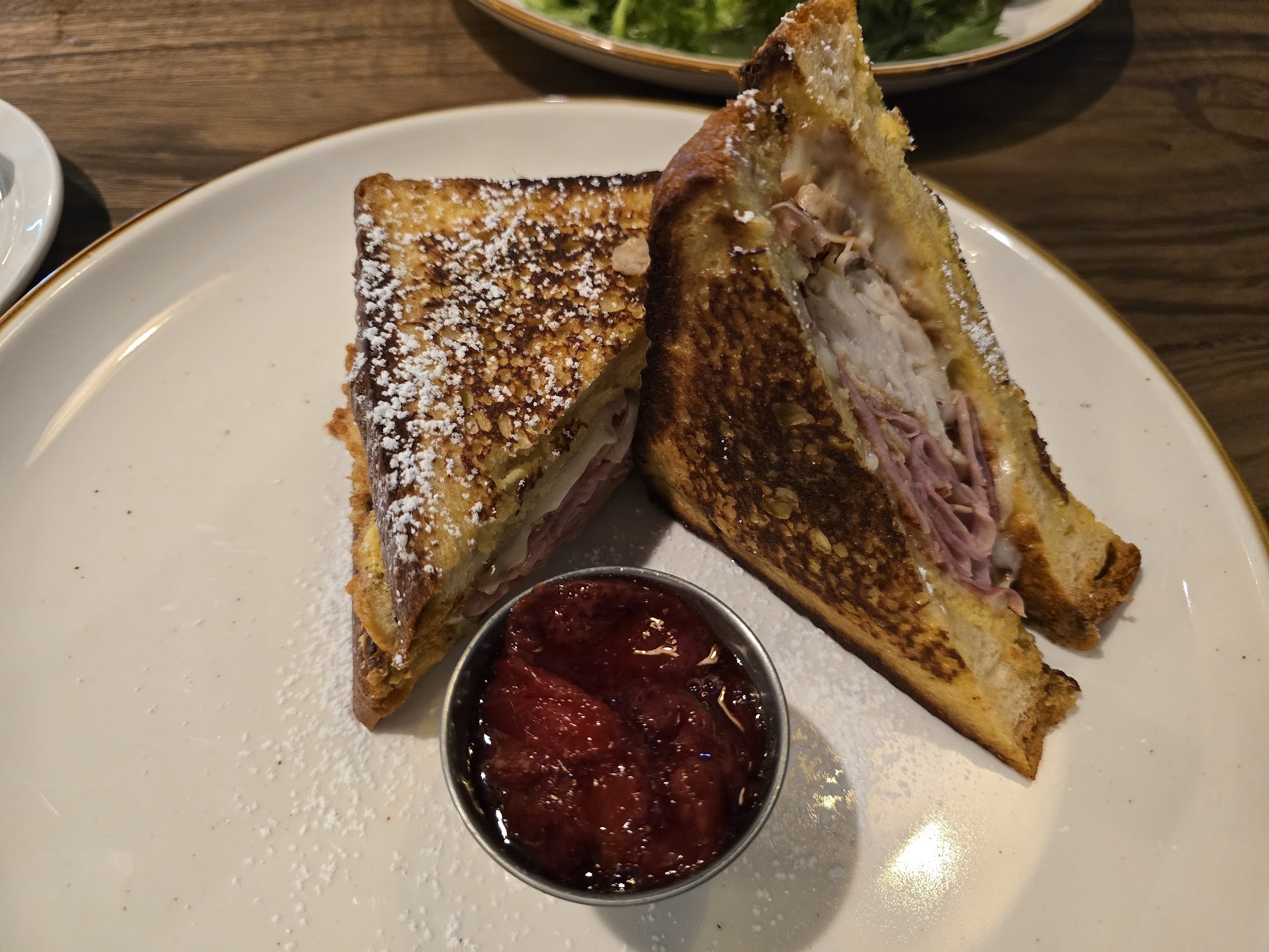 Harvest Kitchen + Bar