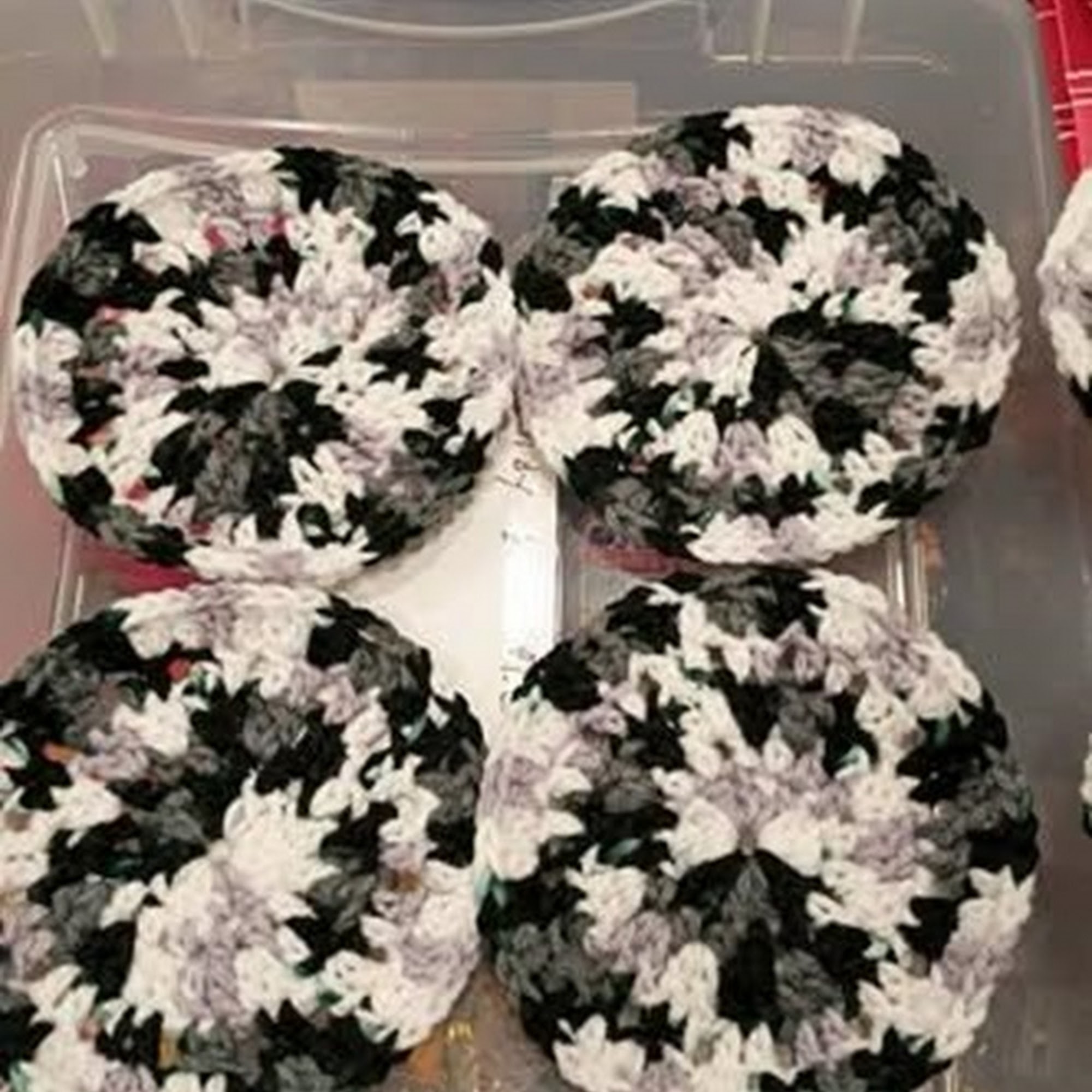 Hand Made Crafts and Thrift Shop Springfield