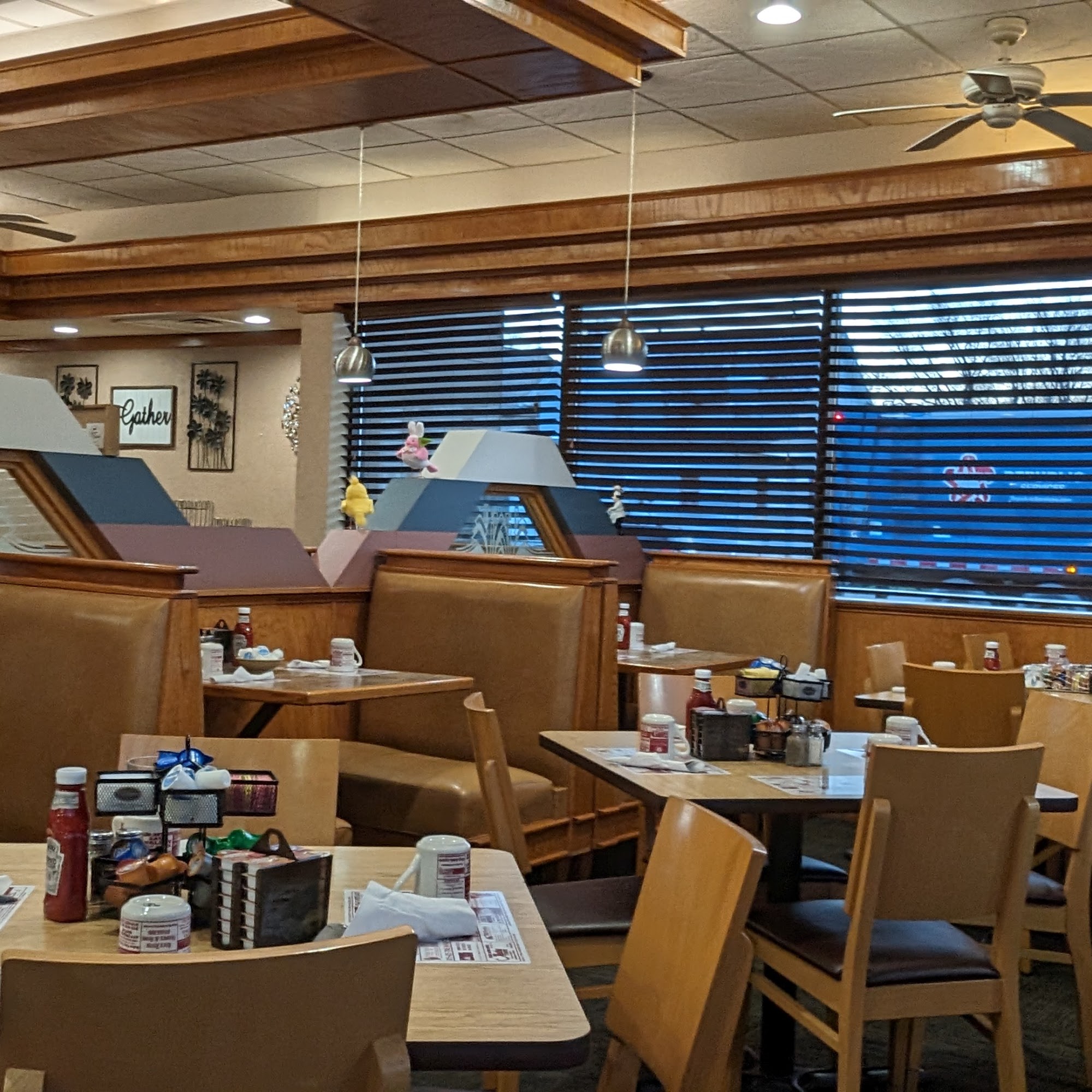 Maple Pancake House Sterling