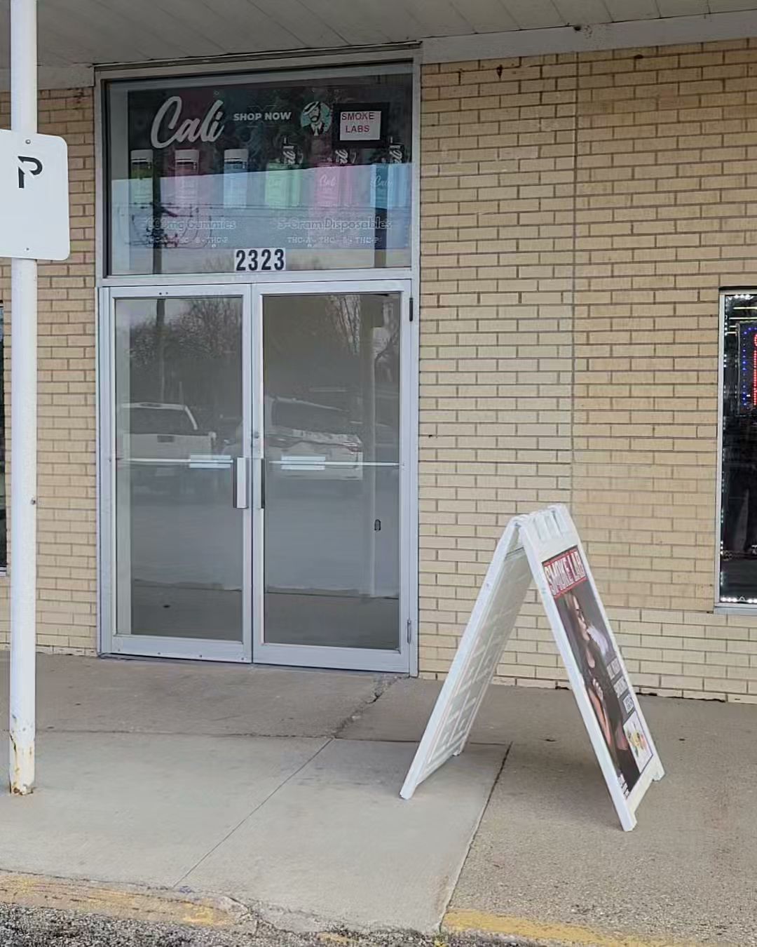 Smokes Lab Dispensing, THC, VAPE & Tobacco Sterling