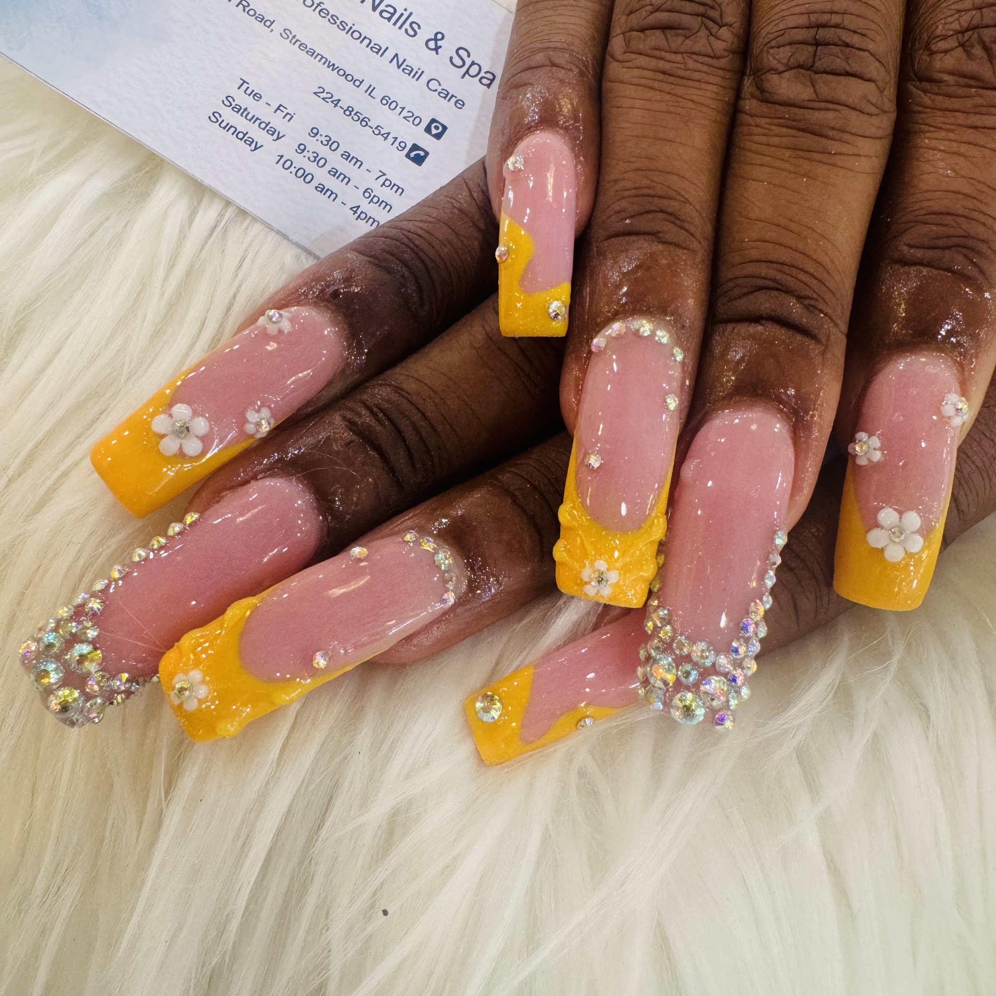 Davis Nails & Spa 1054 S Sutton Rd, Streamwood Illinois 60107
