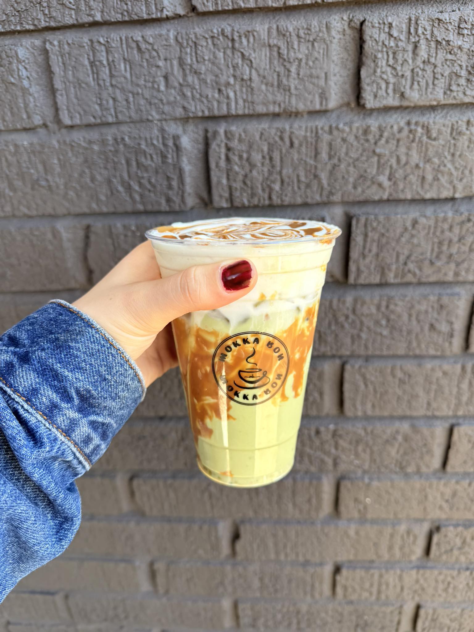 Mokka Bon 100 W Market St, Troy, IL 62294