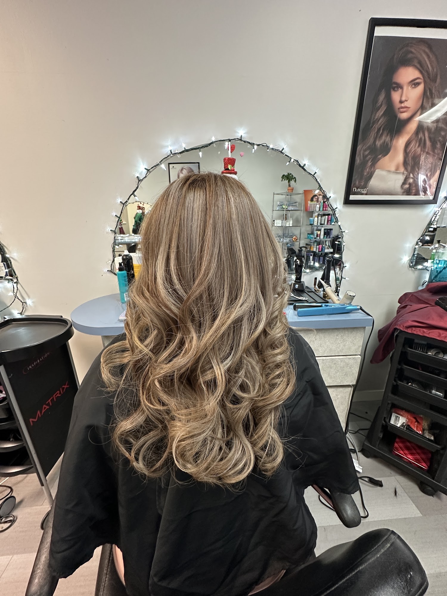 Disenos Hair Salon 2241 N Lewis Ave, Waukegan Illinois 60087