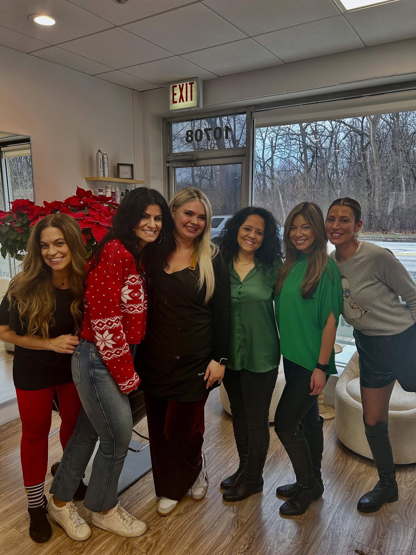 Art & Chemistry Salon 10708 31st St, Westchester Illinois 60154