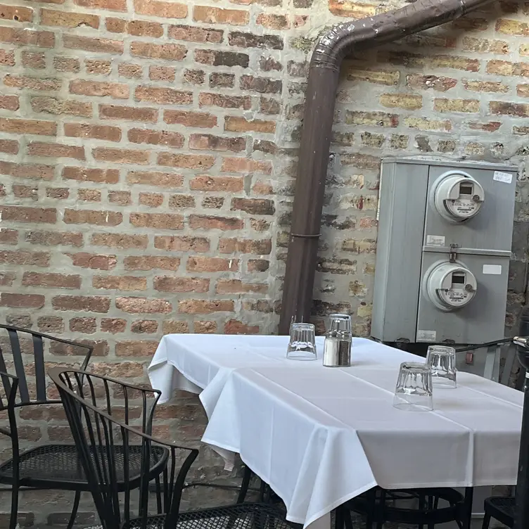 Photo credit: opentable