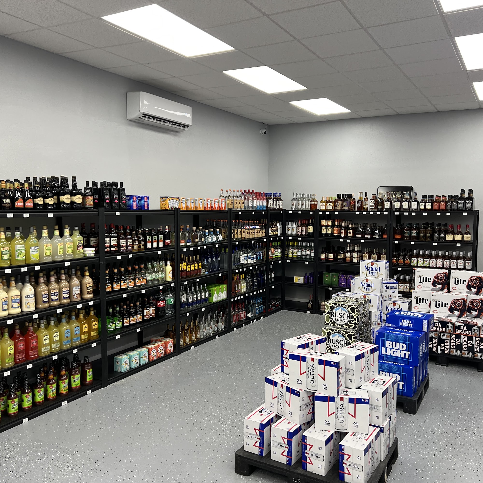 Mac's Spirits & More Whittington