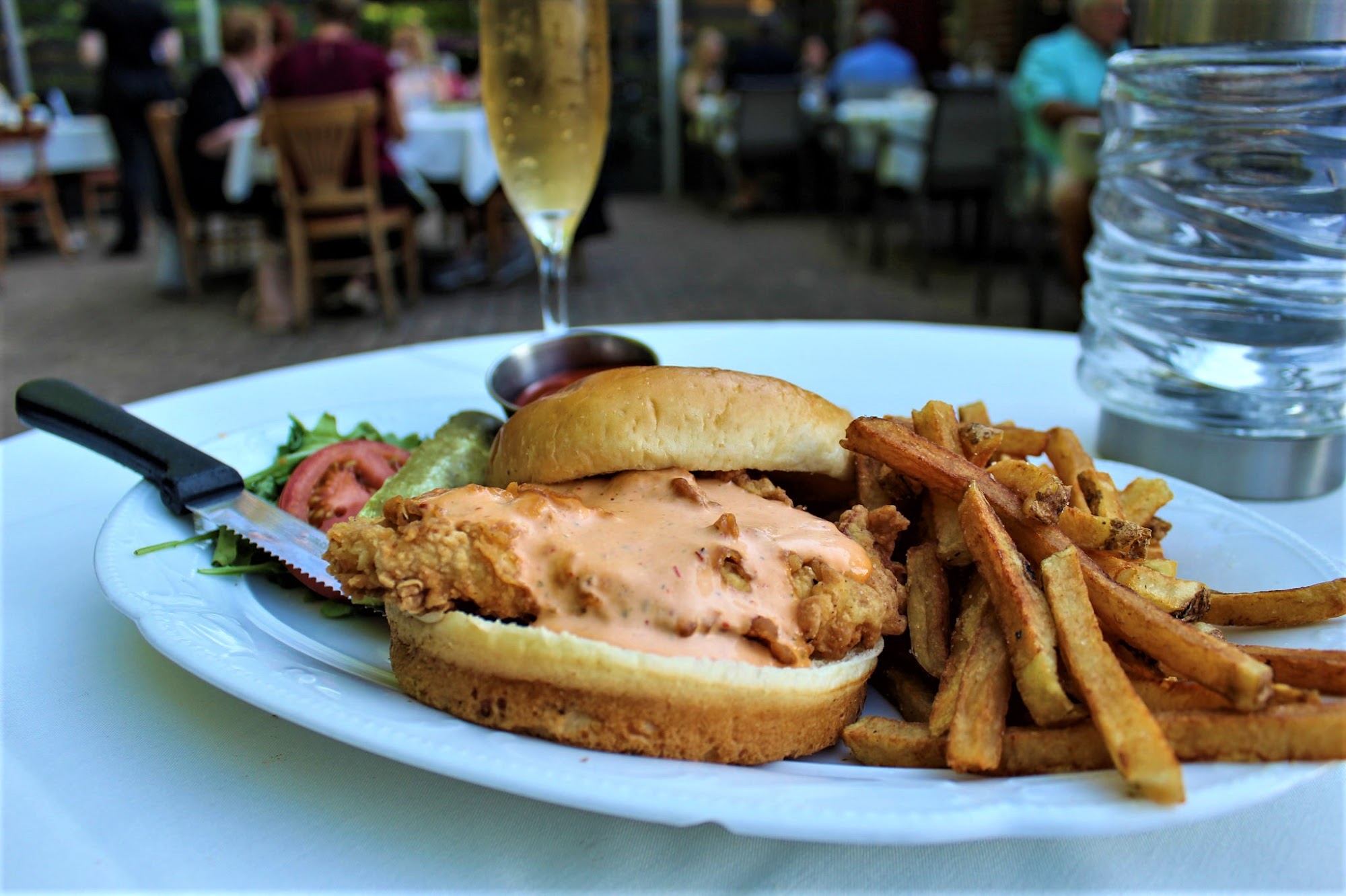 Jen's Guesthouse Willow Springs