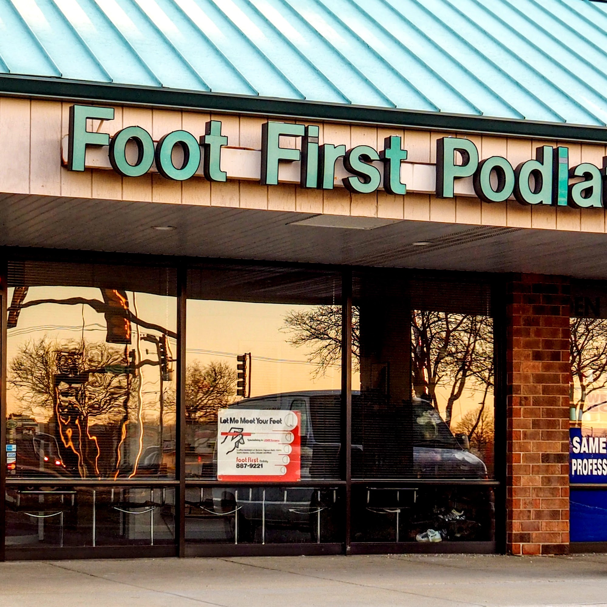 Foot First Podiatry 62 63rd St, Willowbrook Illinois 60527