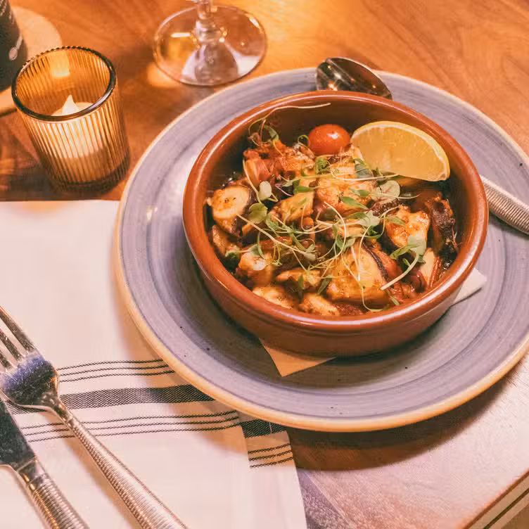 Photo credit: opentable