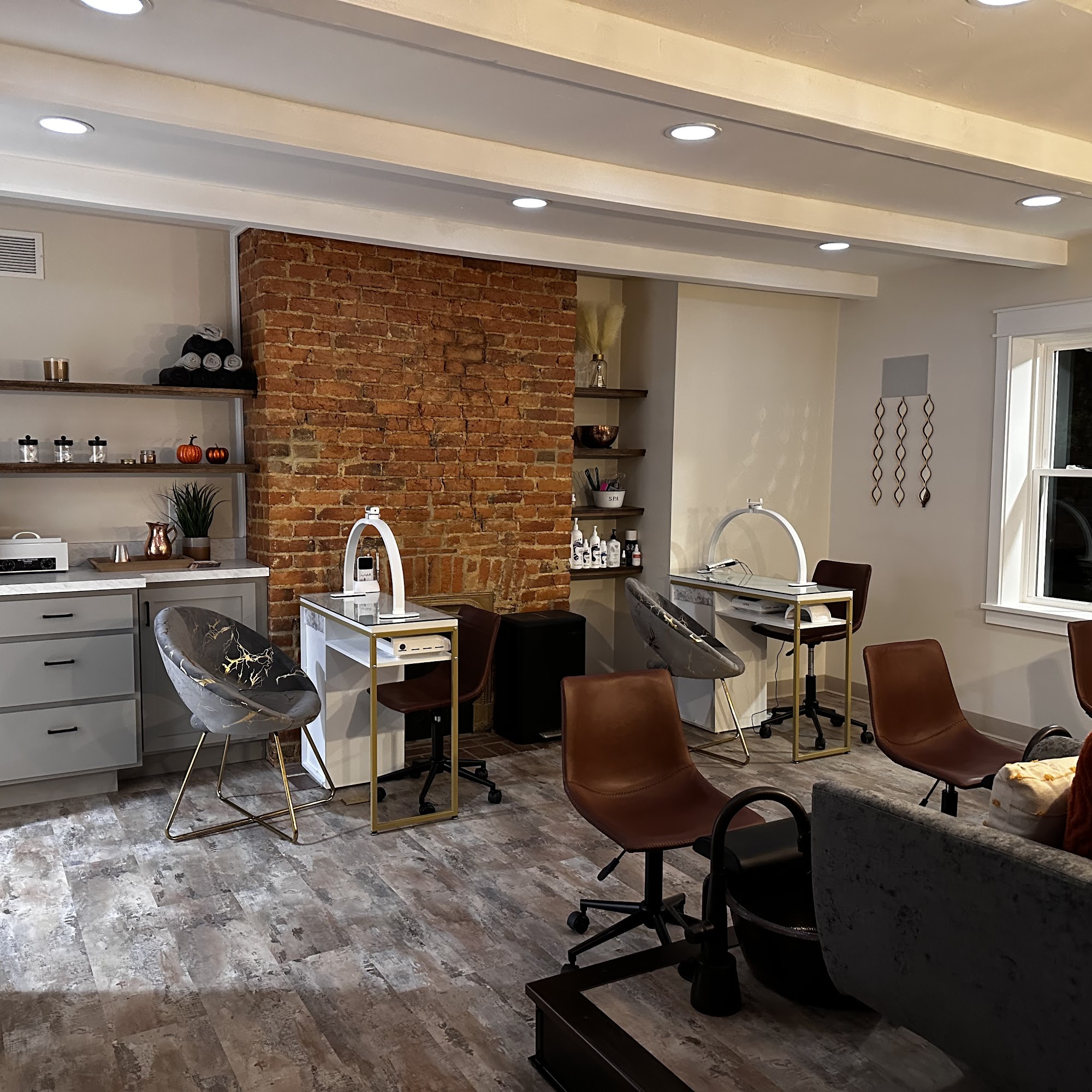 Copper Willow Salon and Spa LLC