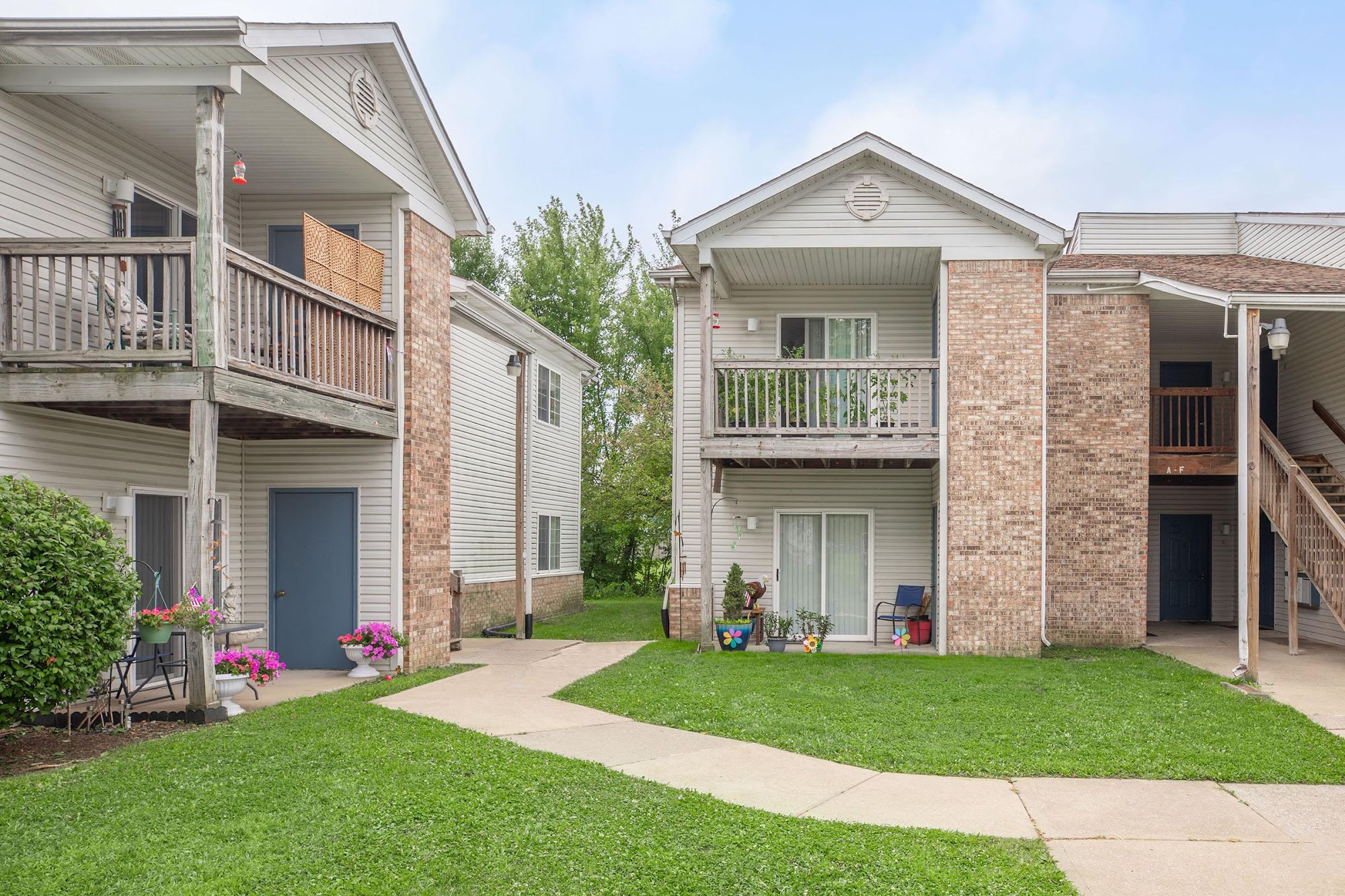 Camby Crossing Apartments Camby
