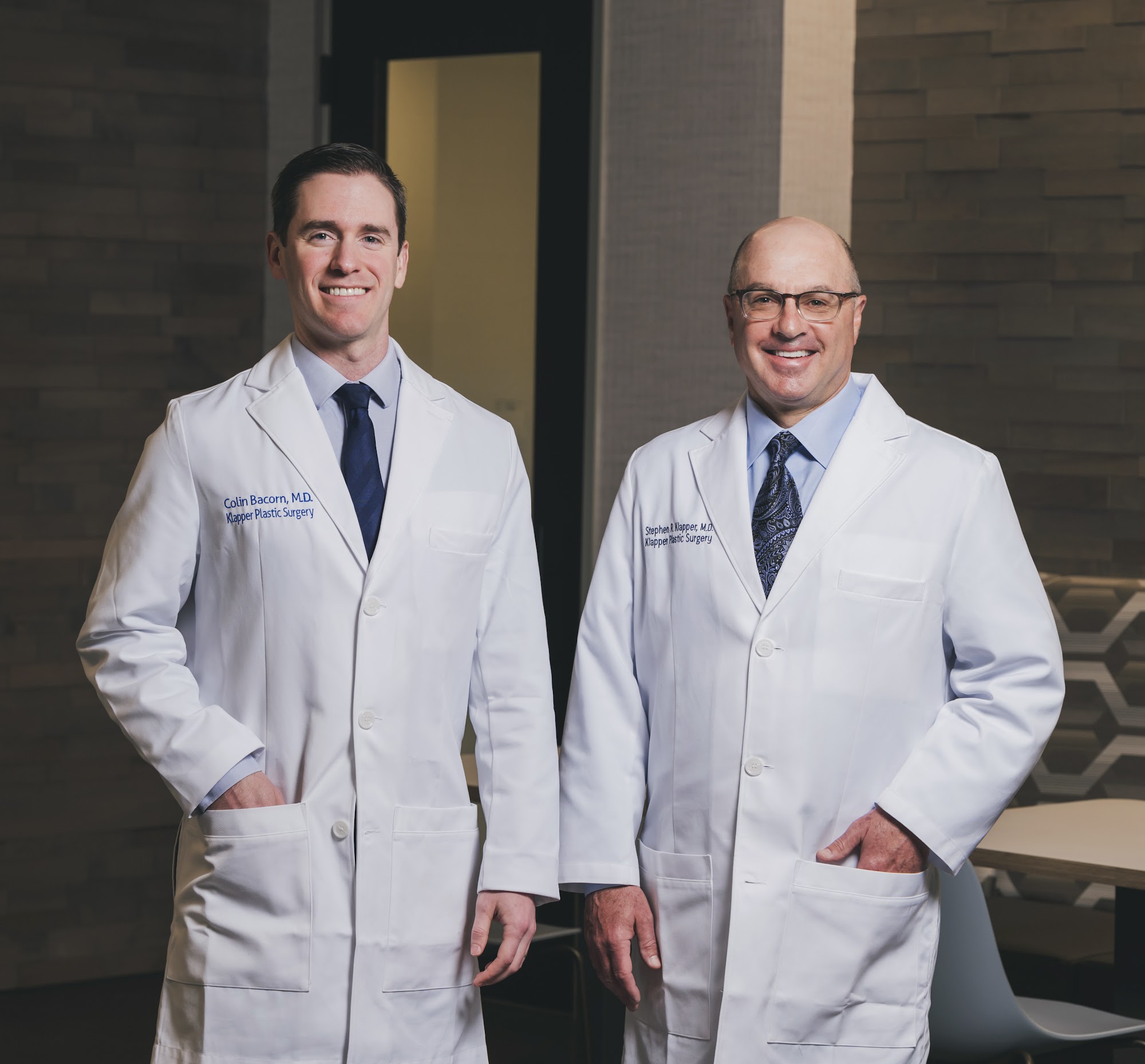 Klapper Eyelid & Facial Plastic Surgery 11590 N Meridian St # 100, Carmel Indiana 46032