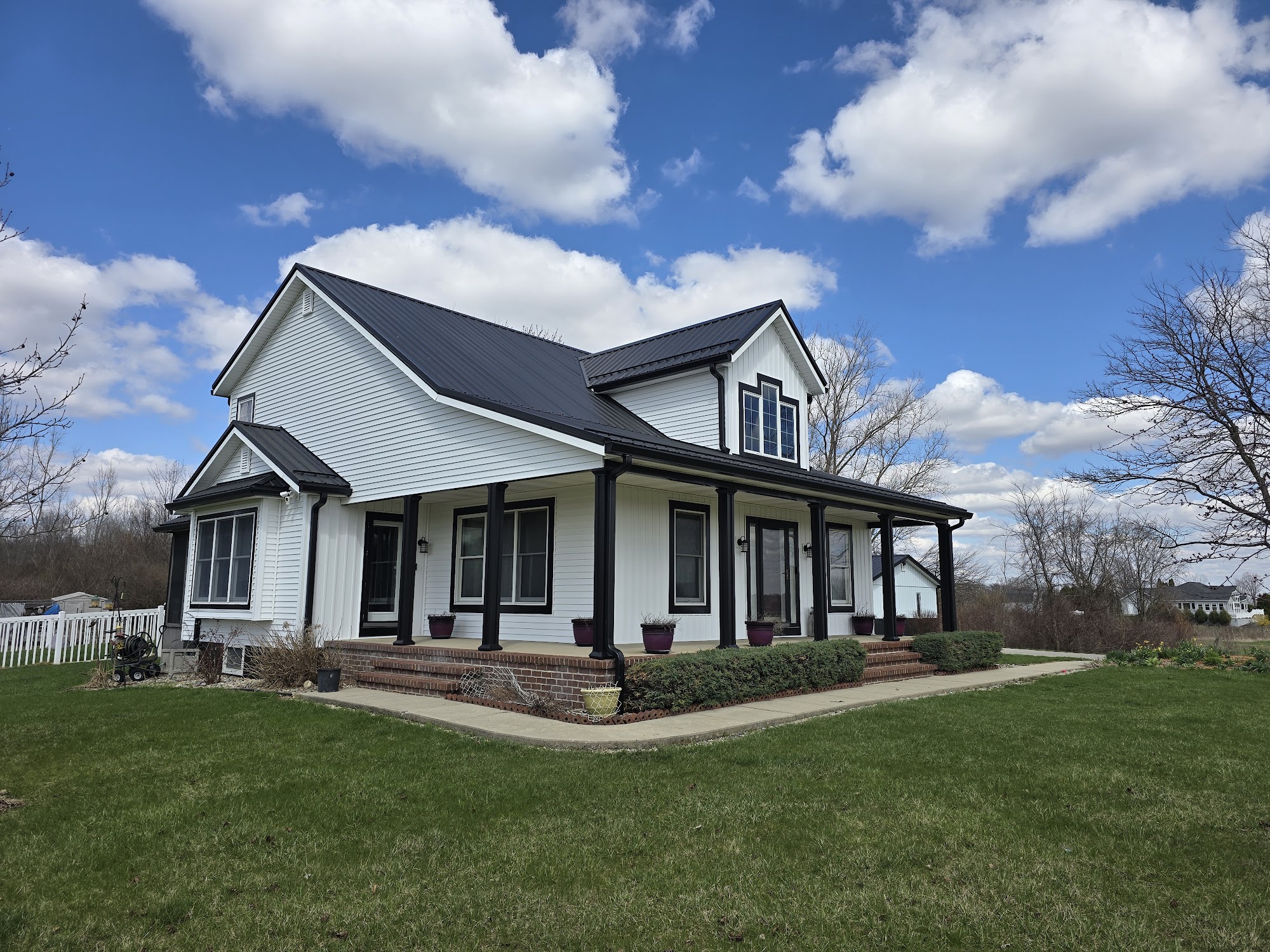 Pro Siding Systems 118 S Main St, Churubusco Indiana 46723