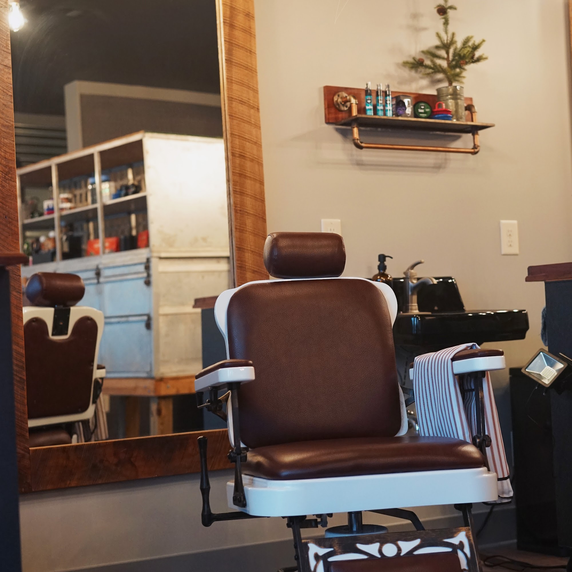 The Rugged Barber 30 Wilson St, Cicero Indiana 46034