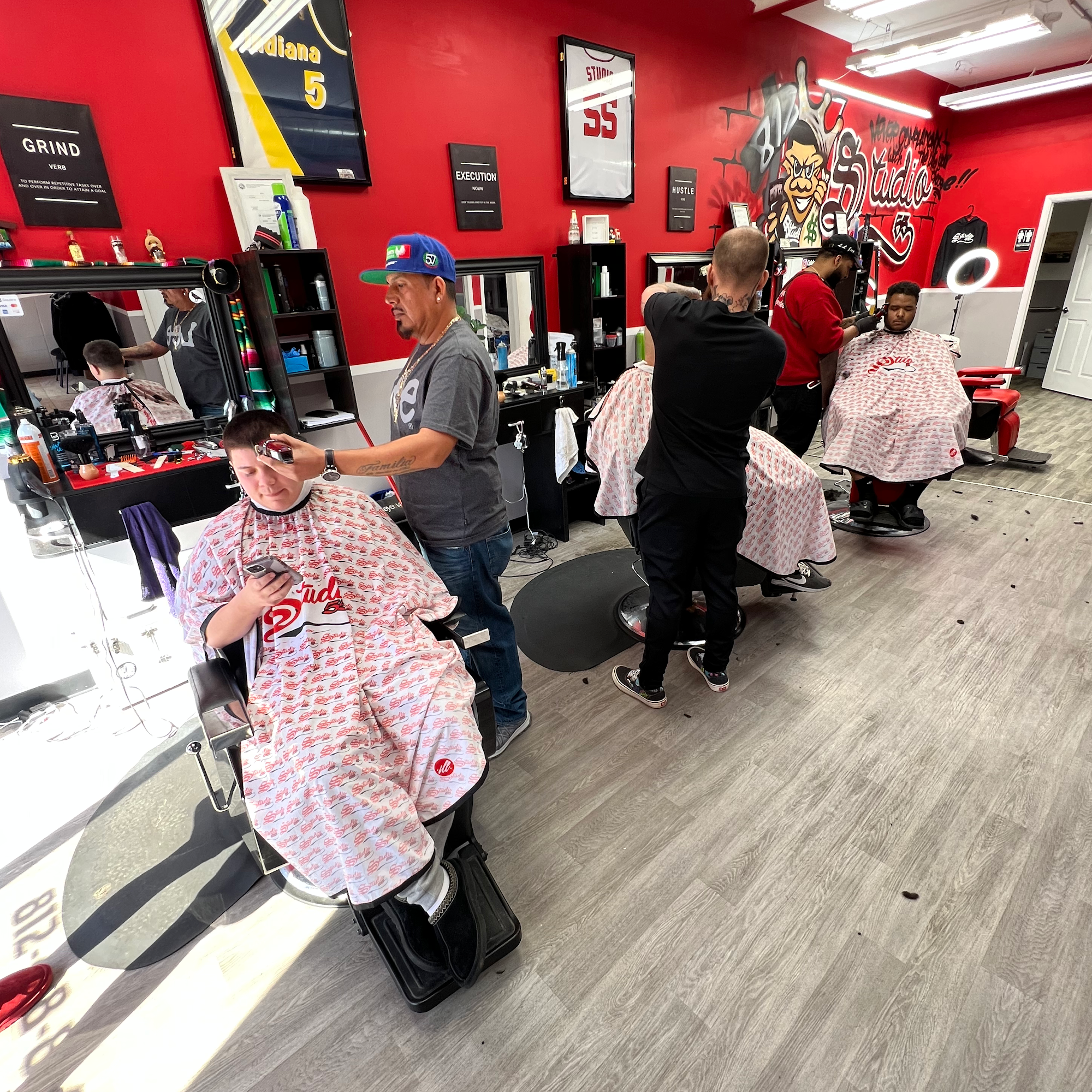 Studio 55 1531 Cottage Ave, Columbus Indiana 47201