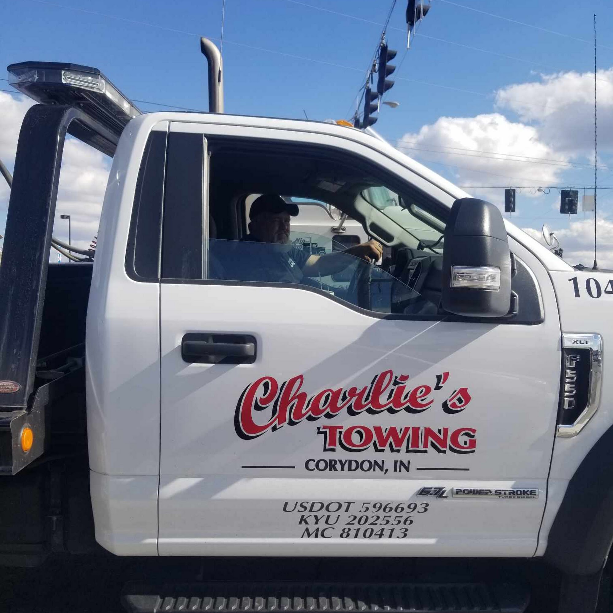 Charlies 24hr Towing Corydon