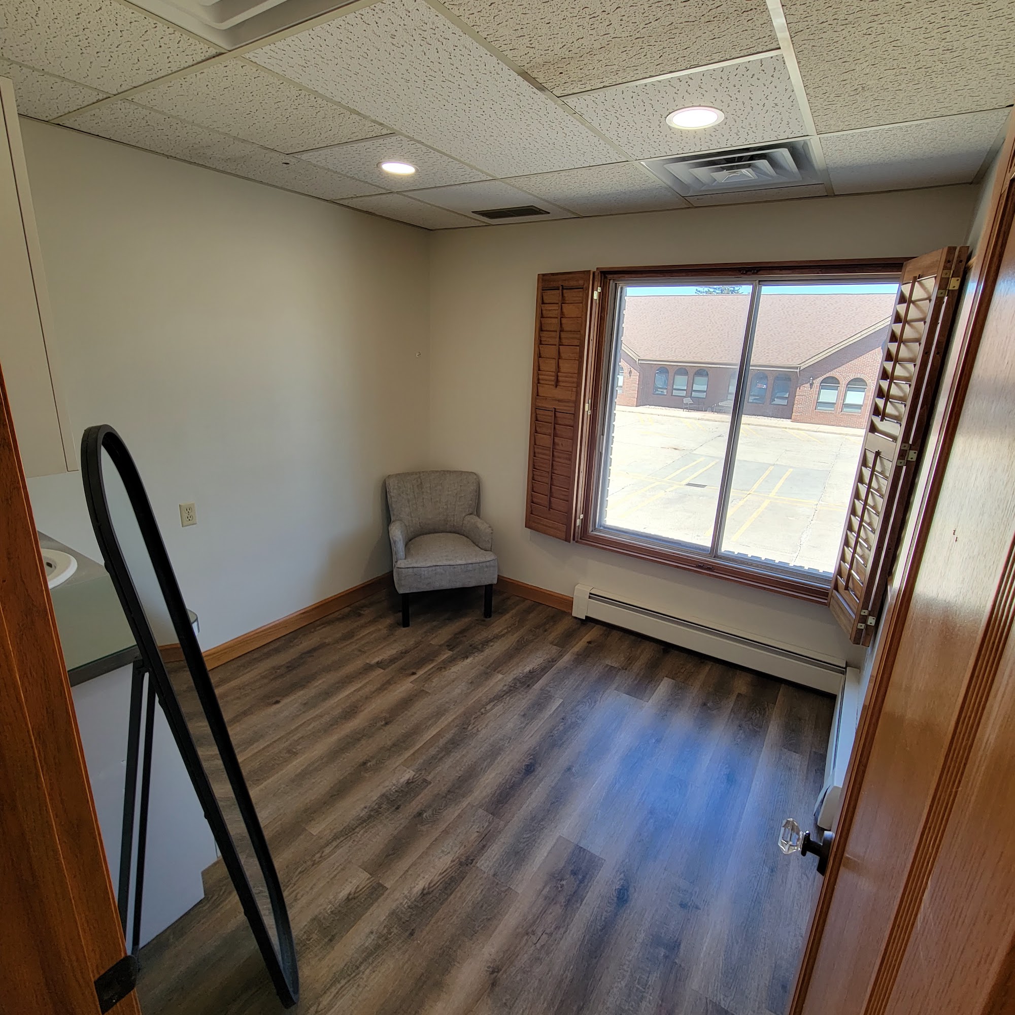 The Dollhouse NWI 250 N Main St #5, Crown Point Indiana 46307