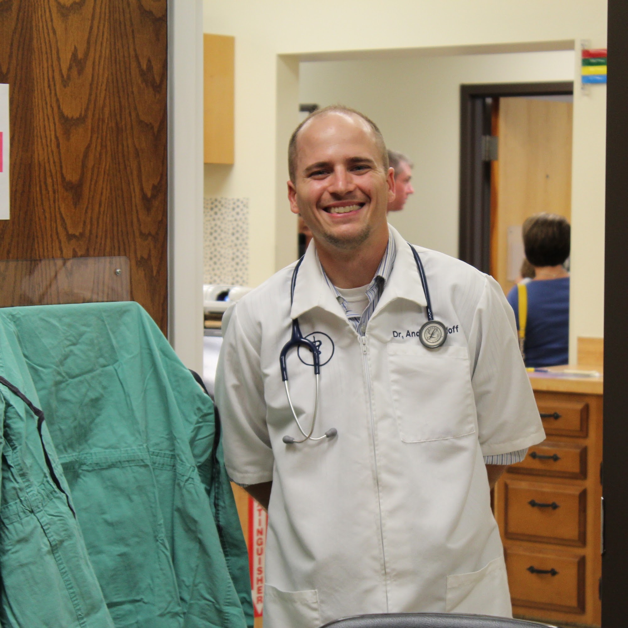 Noah's Landing Pet Care Clinic, LLC Elkhart