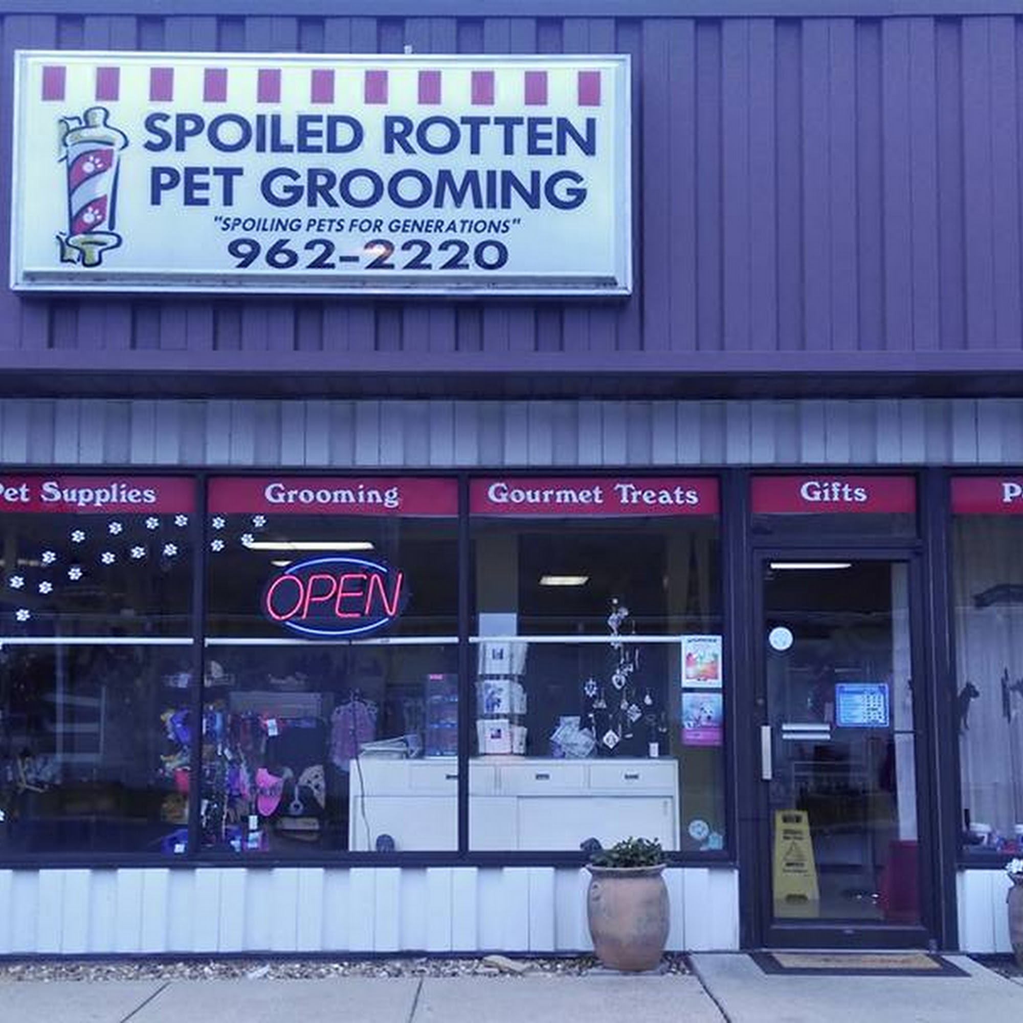 Spoiled Rotten Pet Grooming Evansville
