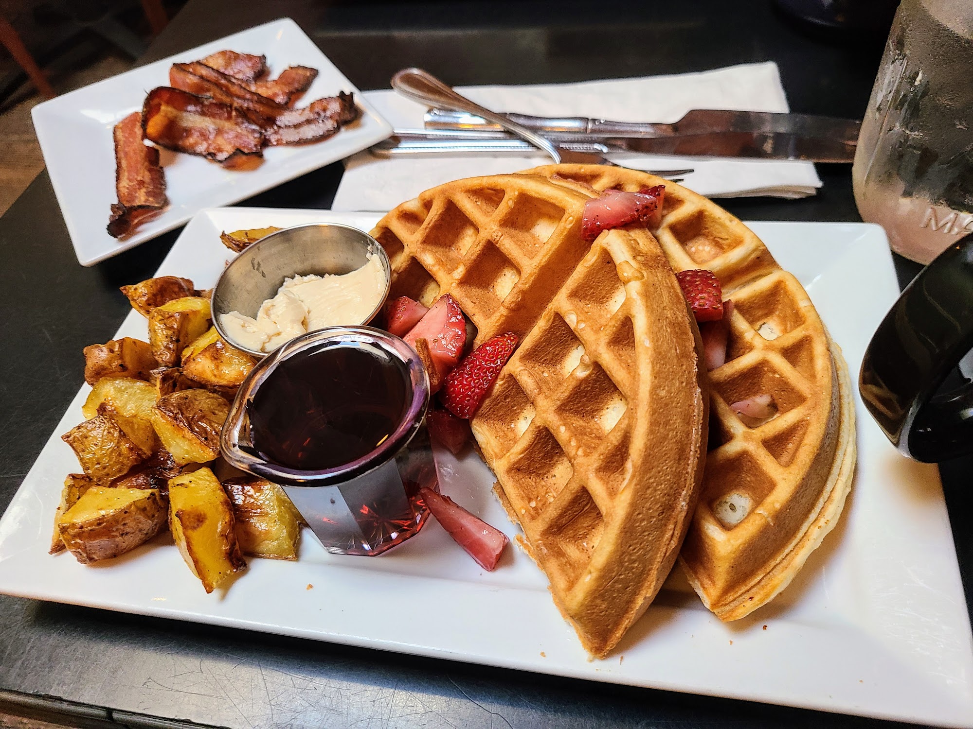 Friendly Fox Fort Wayne