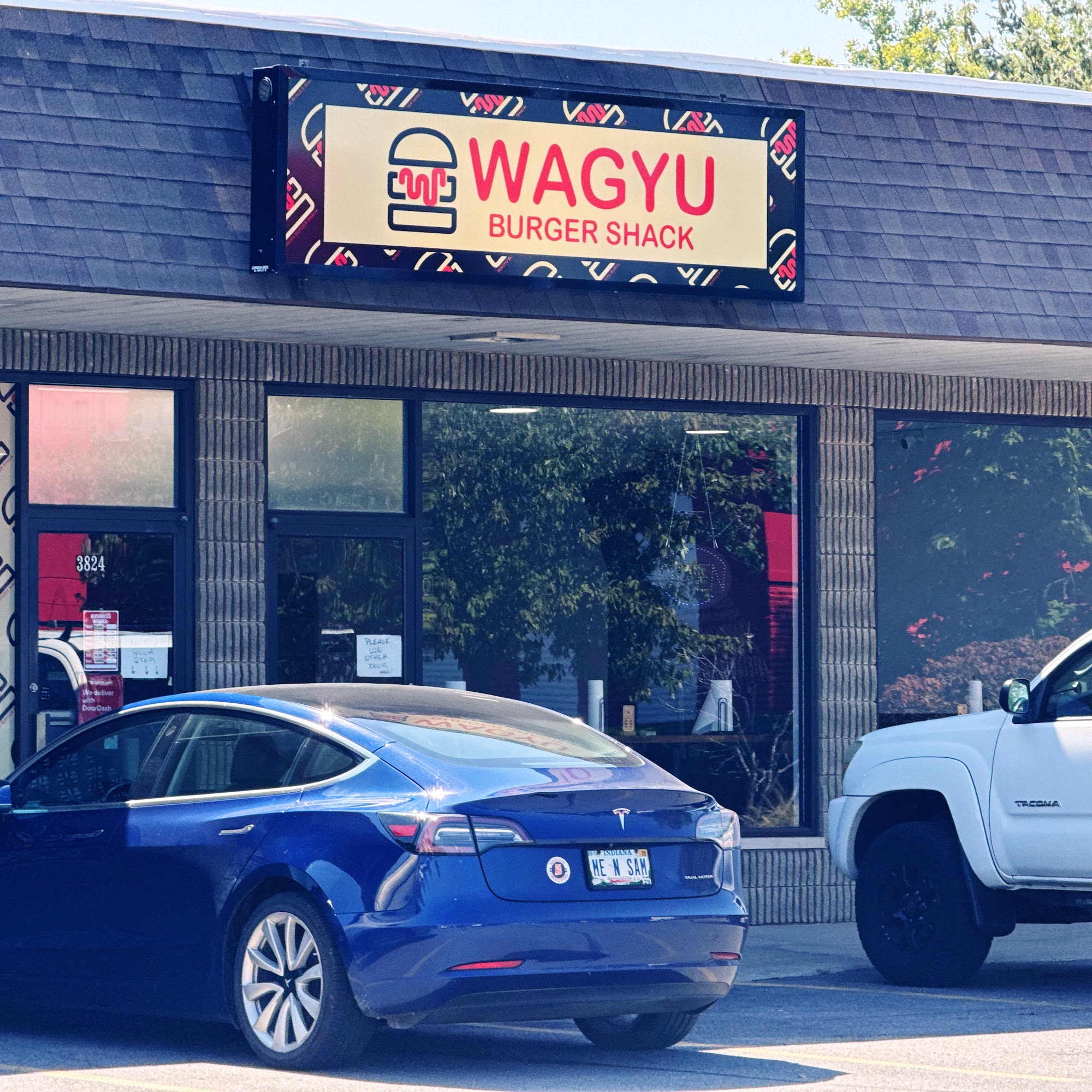 Wagyu Burger Shack 3824 E State Blvd, Fort Wayne
