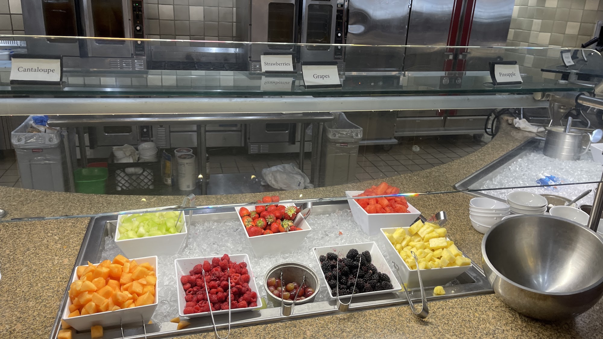 THE GRAND COLONNADE RESTAURANT