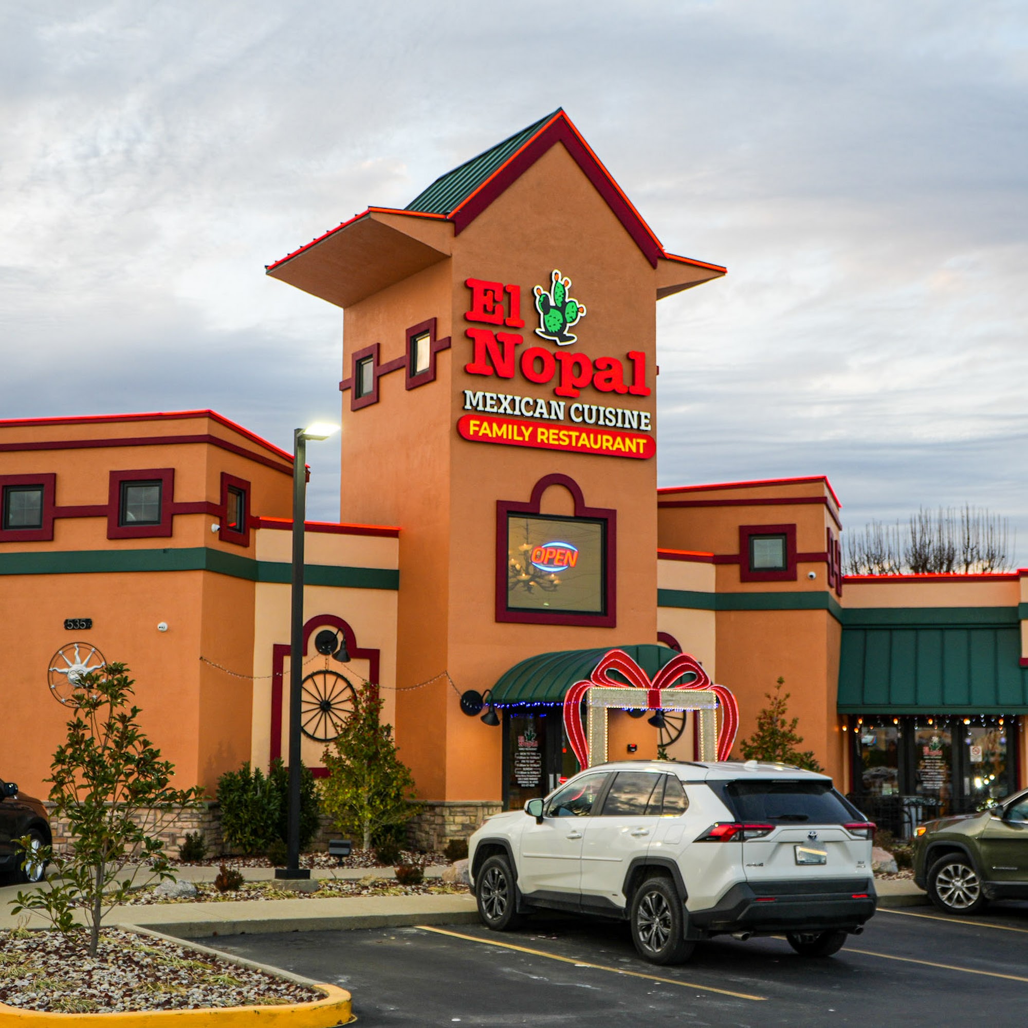 El Nopal, Greendale, IN