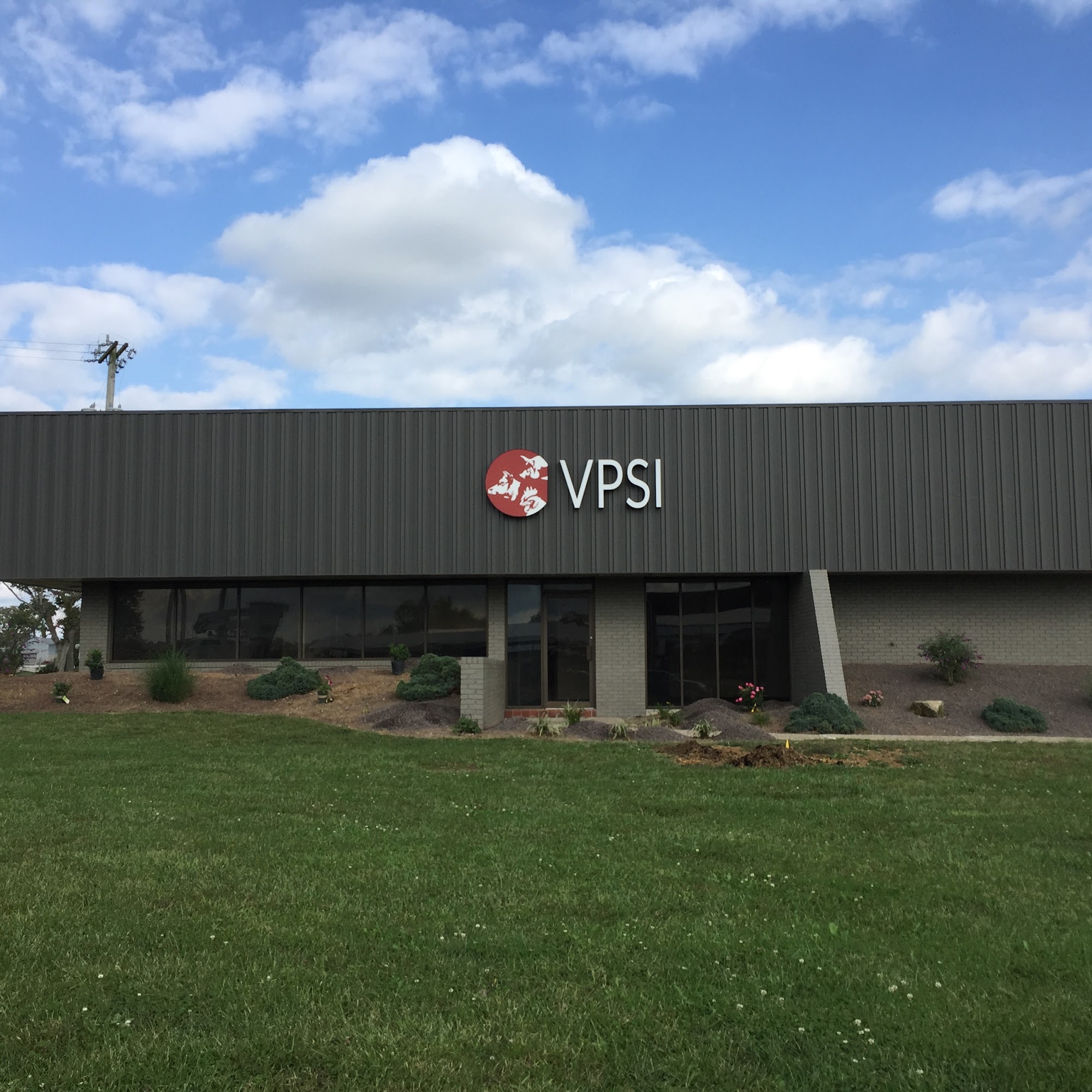 Veterinary & Poultry Supply Huntingburg