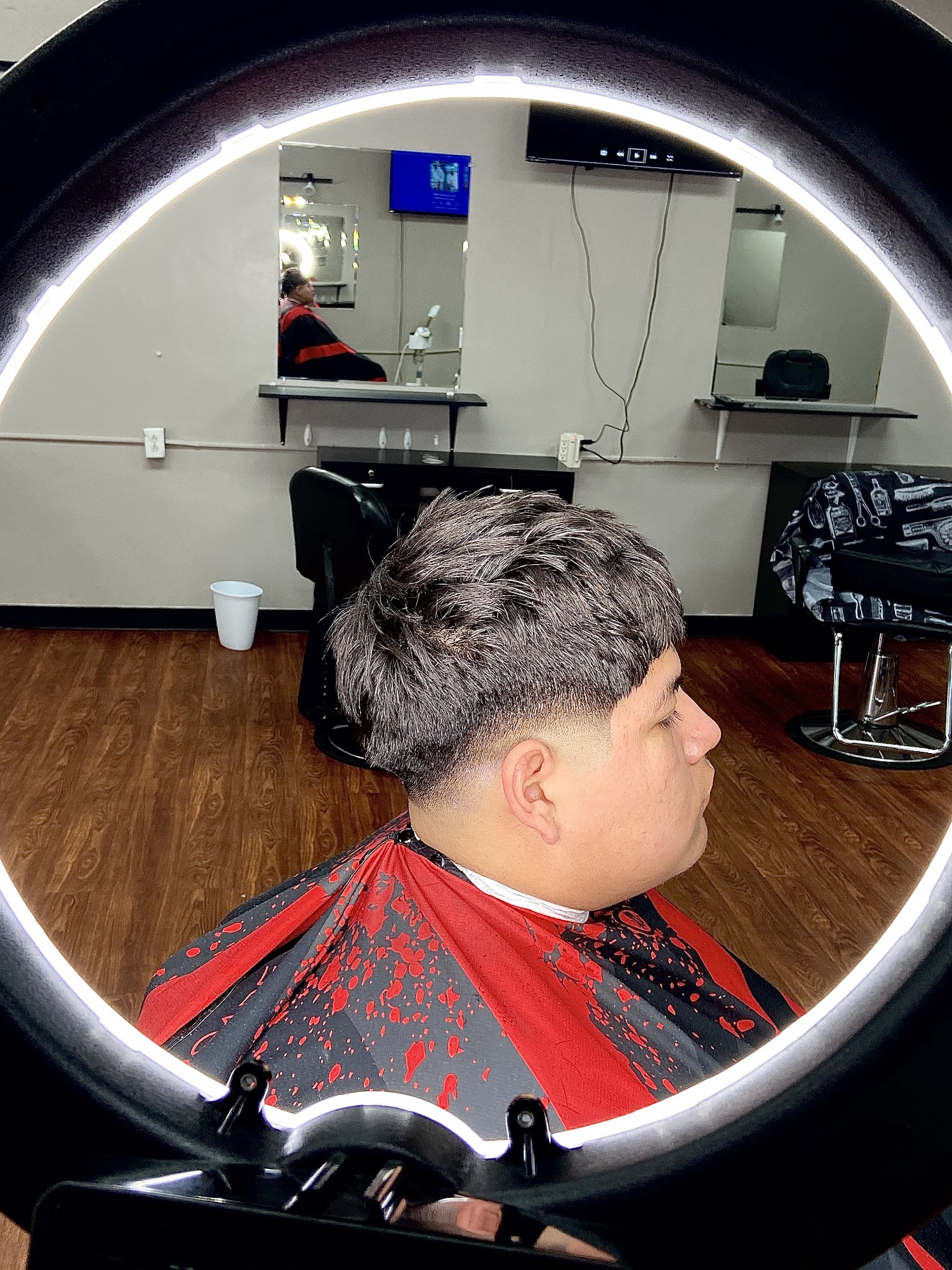 Top Notch Barber and Beauty Shop 5820 W 56th St, Indianapolis Indiana 46254