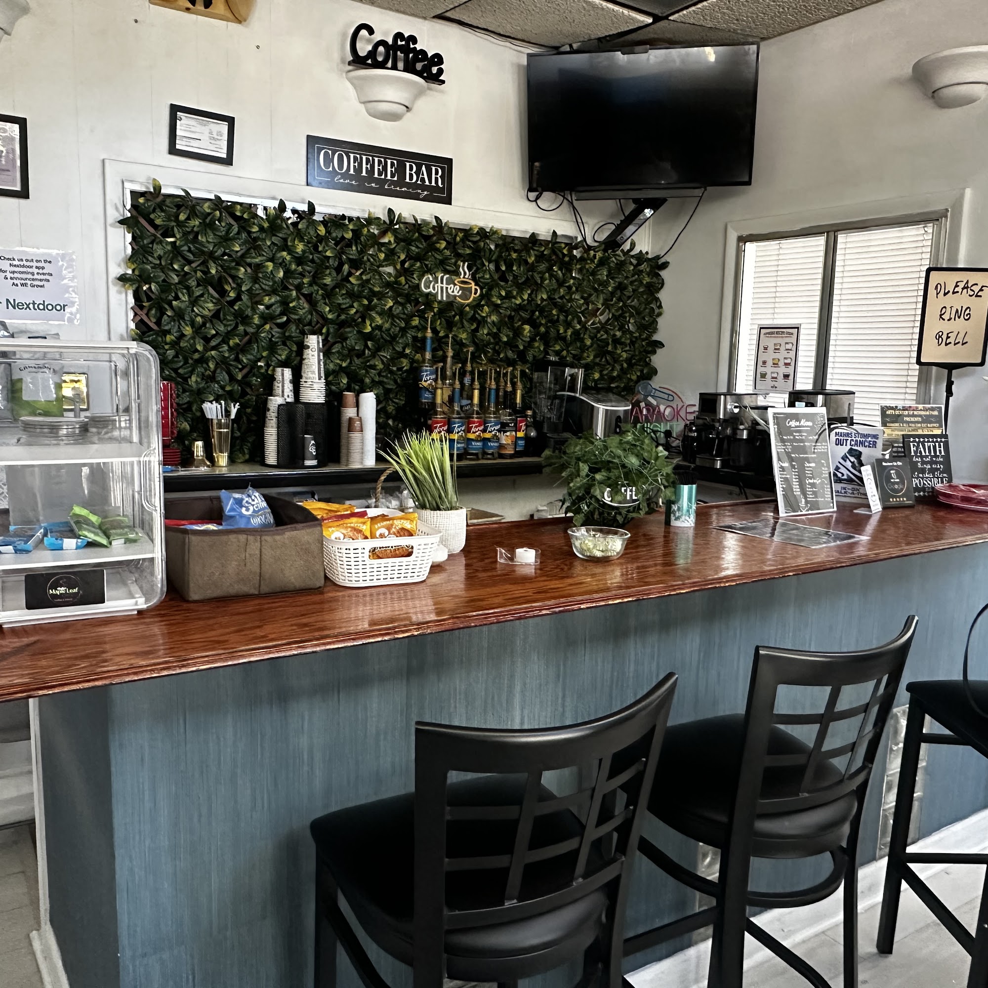 Maple Leaf Cafe