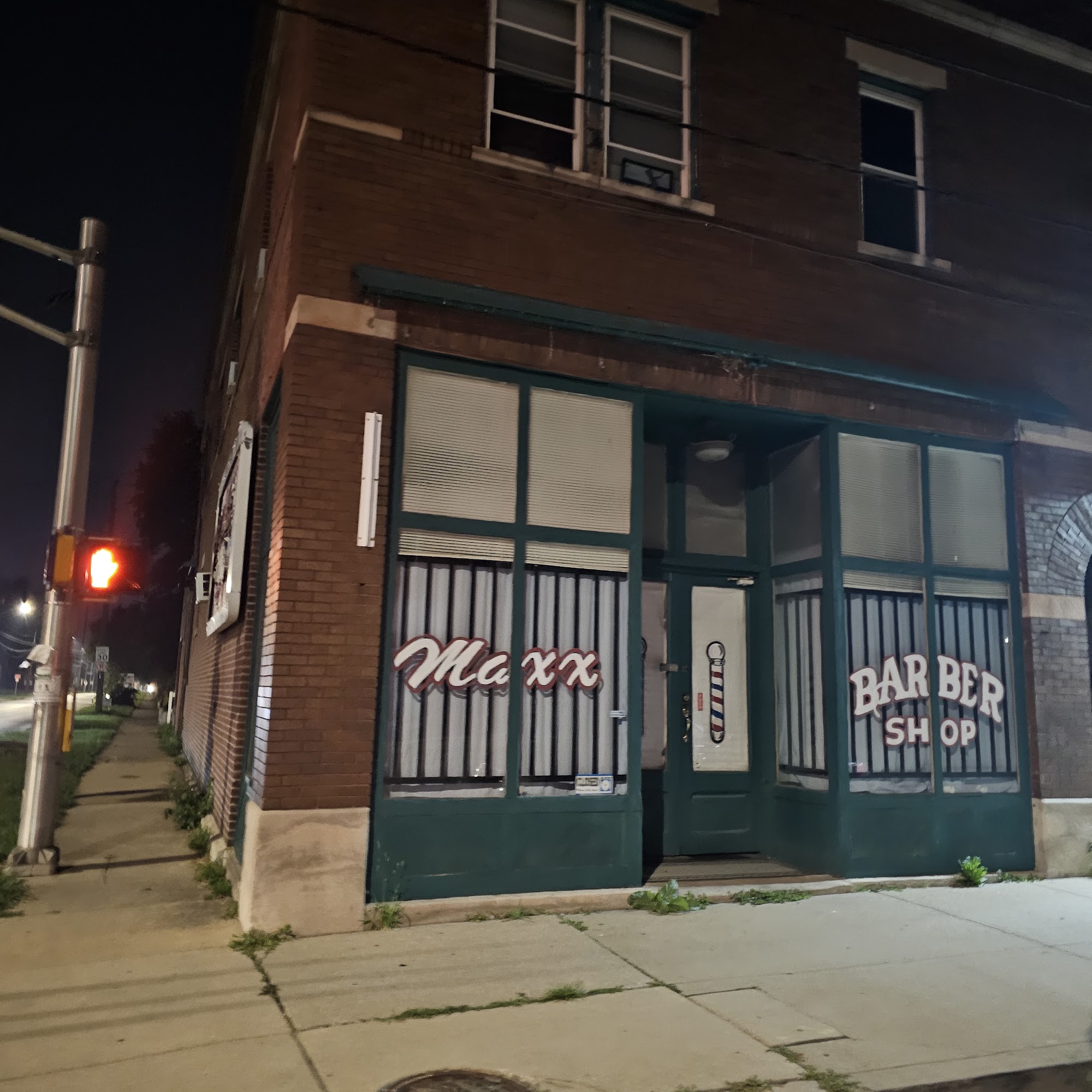 Maxx Barber Shop