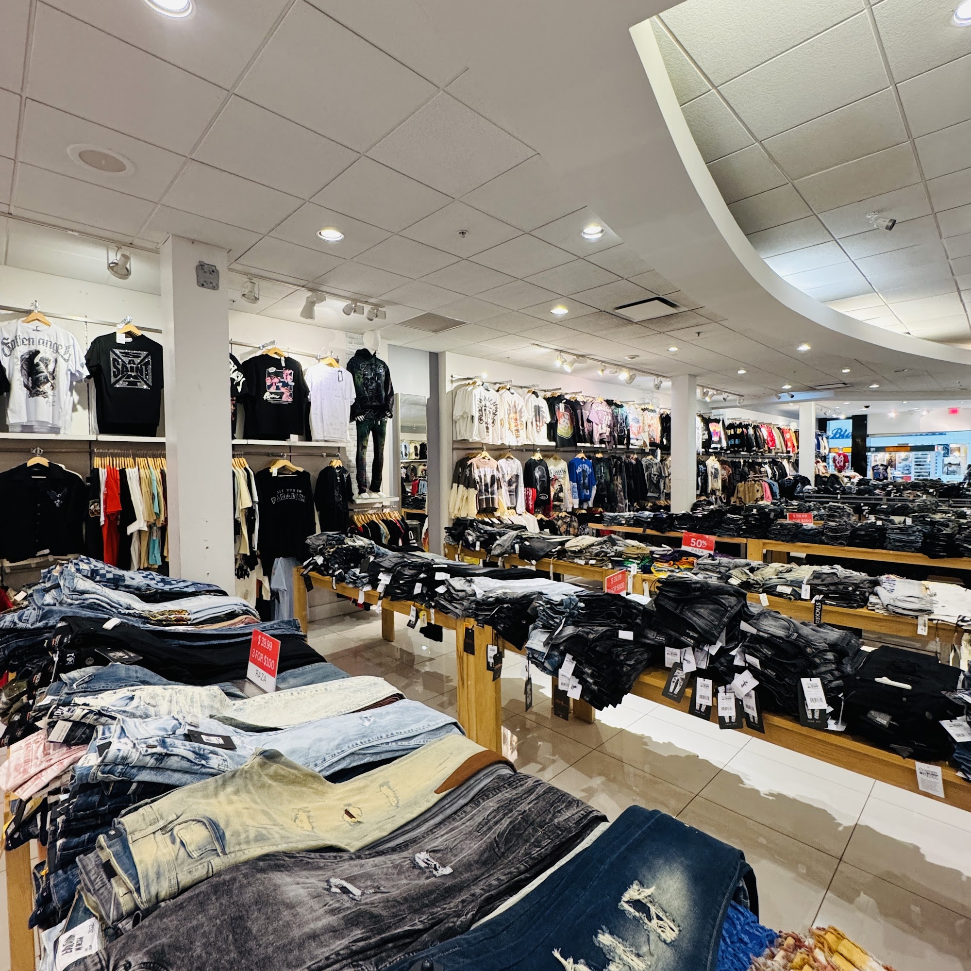 RAZA | Elevated Streetwear for Men, Women & Kids | Indianapolis